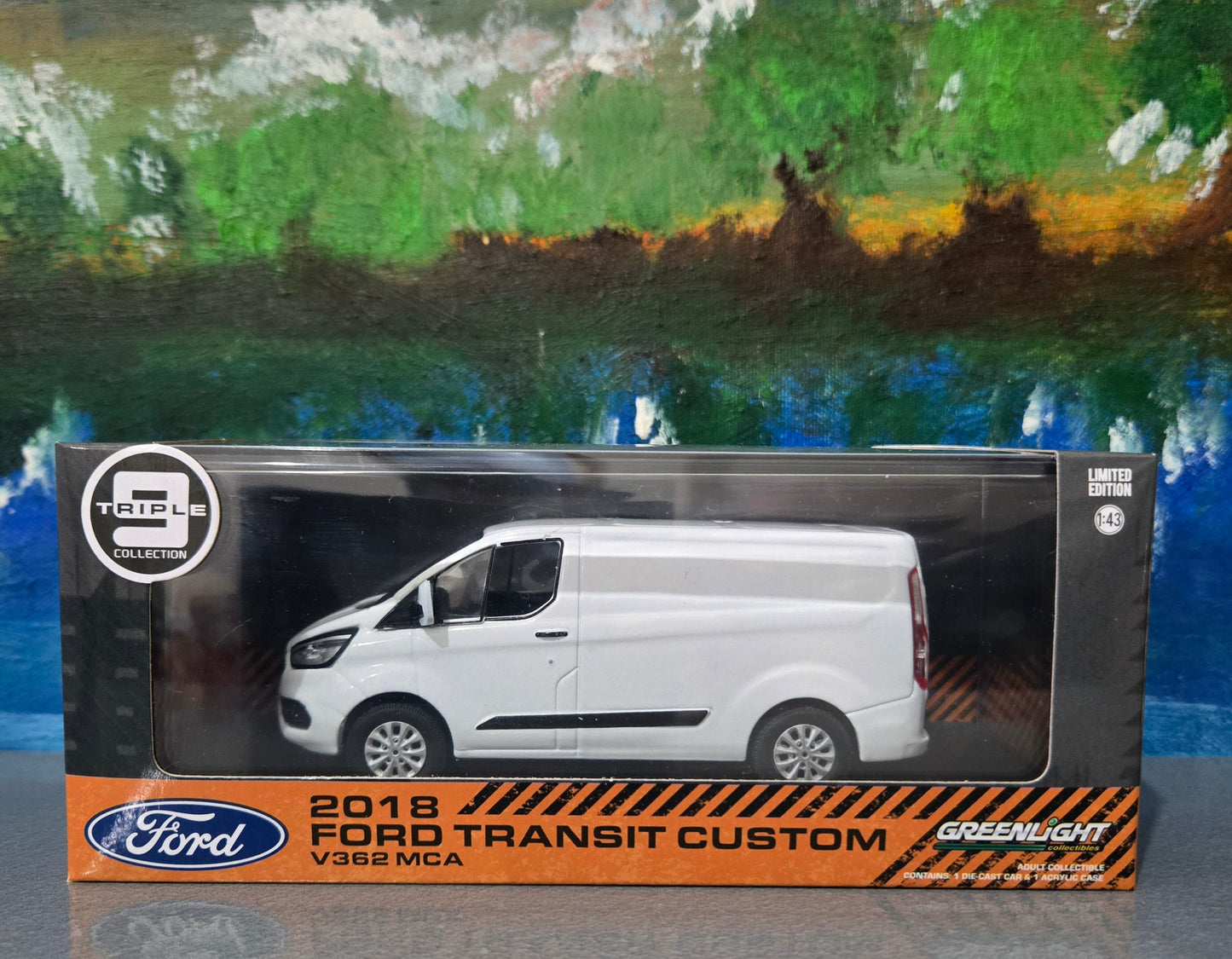 2018 Ford Transit Van 1:43 Frozen White Greenlight V362 MCA – Personalised Name Plate – Collectible Gift for Men, Dad, Friend, Display Case