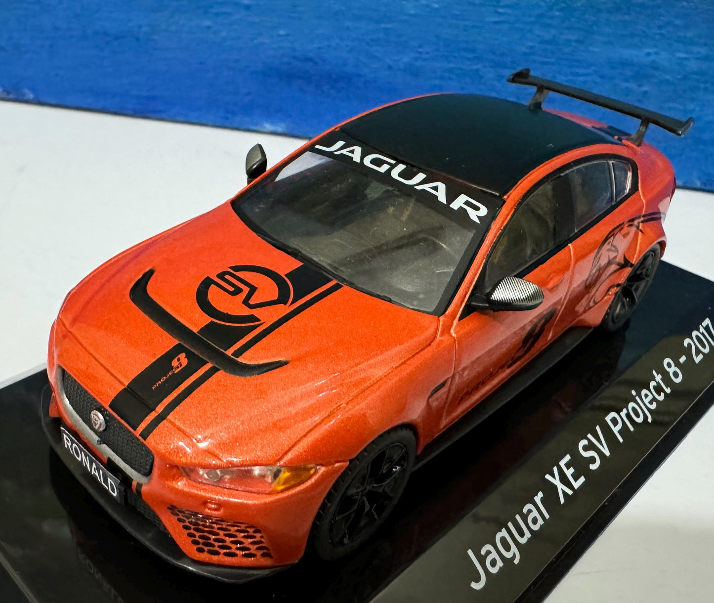 Jaguar XE SV 2017 Diecast Model – 1:43 Scale Metal Car – ANY Name Plate – Birthday, Father’s Day Gift ,Anniversary Present Display Case