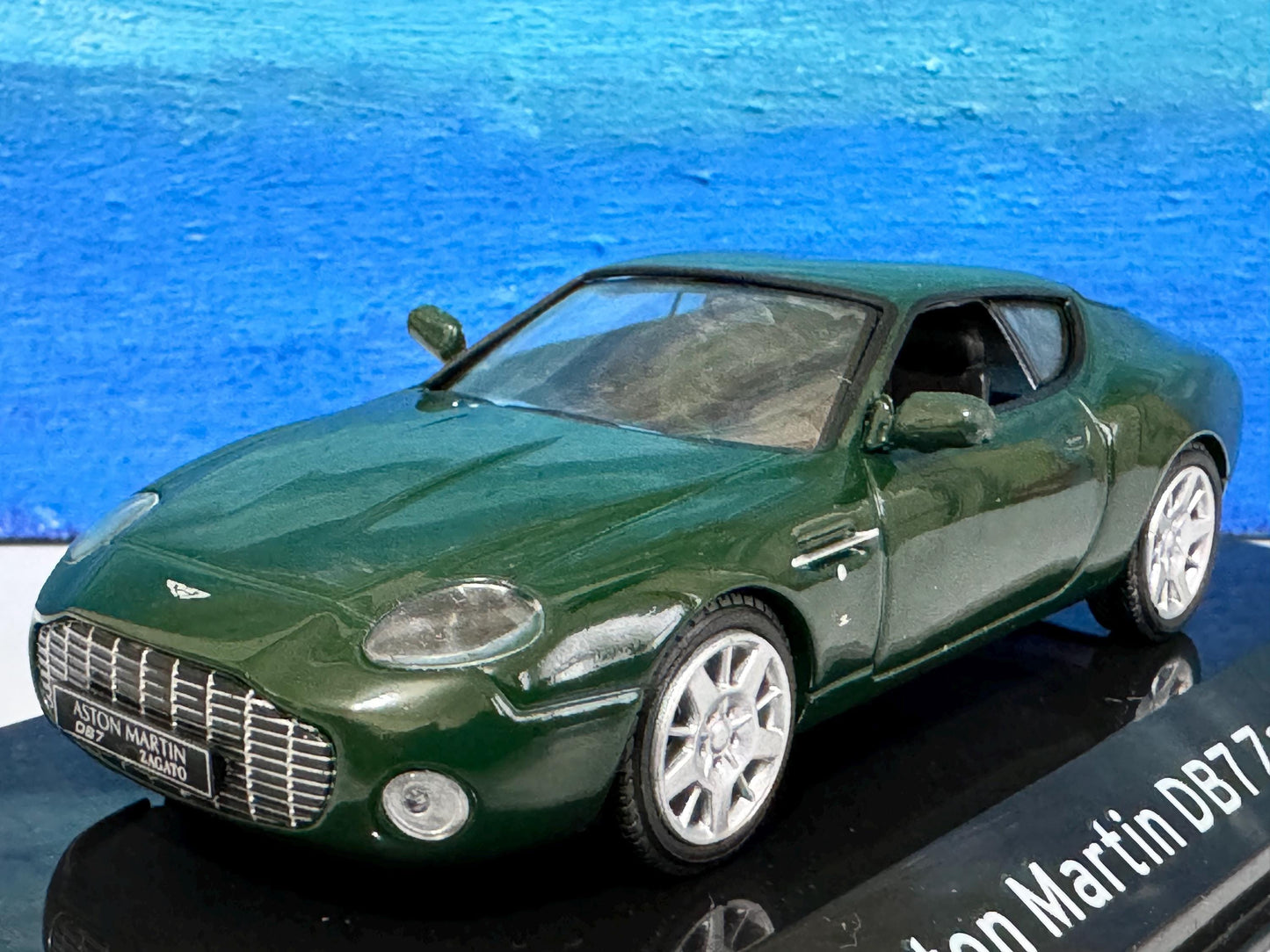 Personalized Ashton Martin DB7 2003 Any Name Mom Dad Brother Sister Uncle Father Son Very detailed model Box