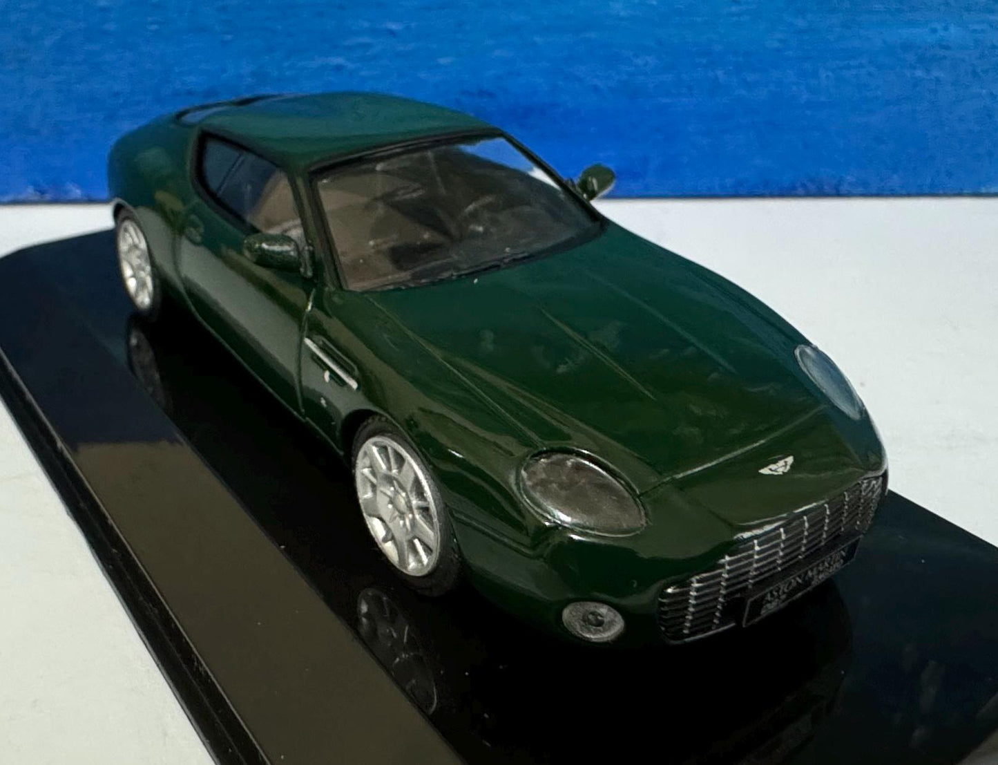 Personalized Ashton Martin DB7 2003 Any Name Mom Dad Brother Sister Uncle Father Son Very detailed model Box