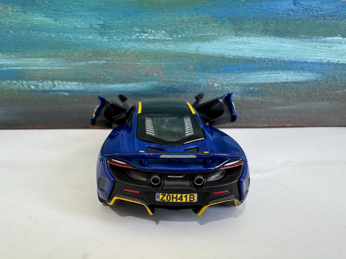 Personalised McLaren 675LT Toy Car – 1:34 Scale Diecast Model Gift for Boy Girl Dad Mom – Birthday Christmas Present (Sleeve Included)