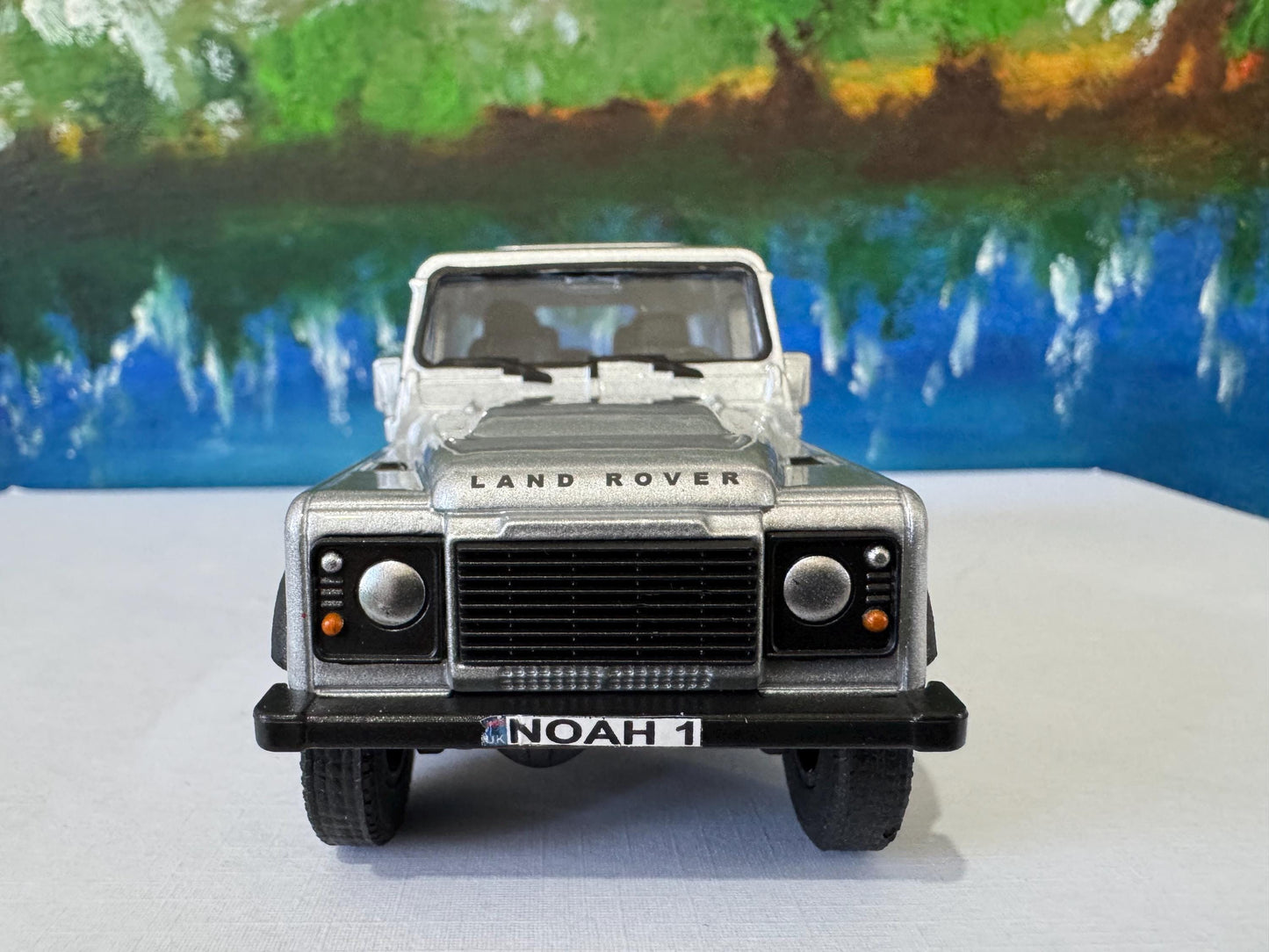 Welly LANDROVER Defender with PERSONALISED PLATES Model Toy Car boy girl dad mom uncle grandad brother birthday gift present Sleeves New!