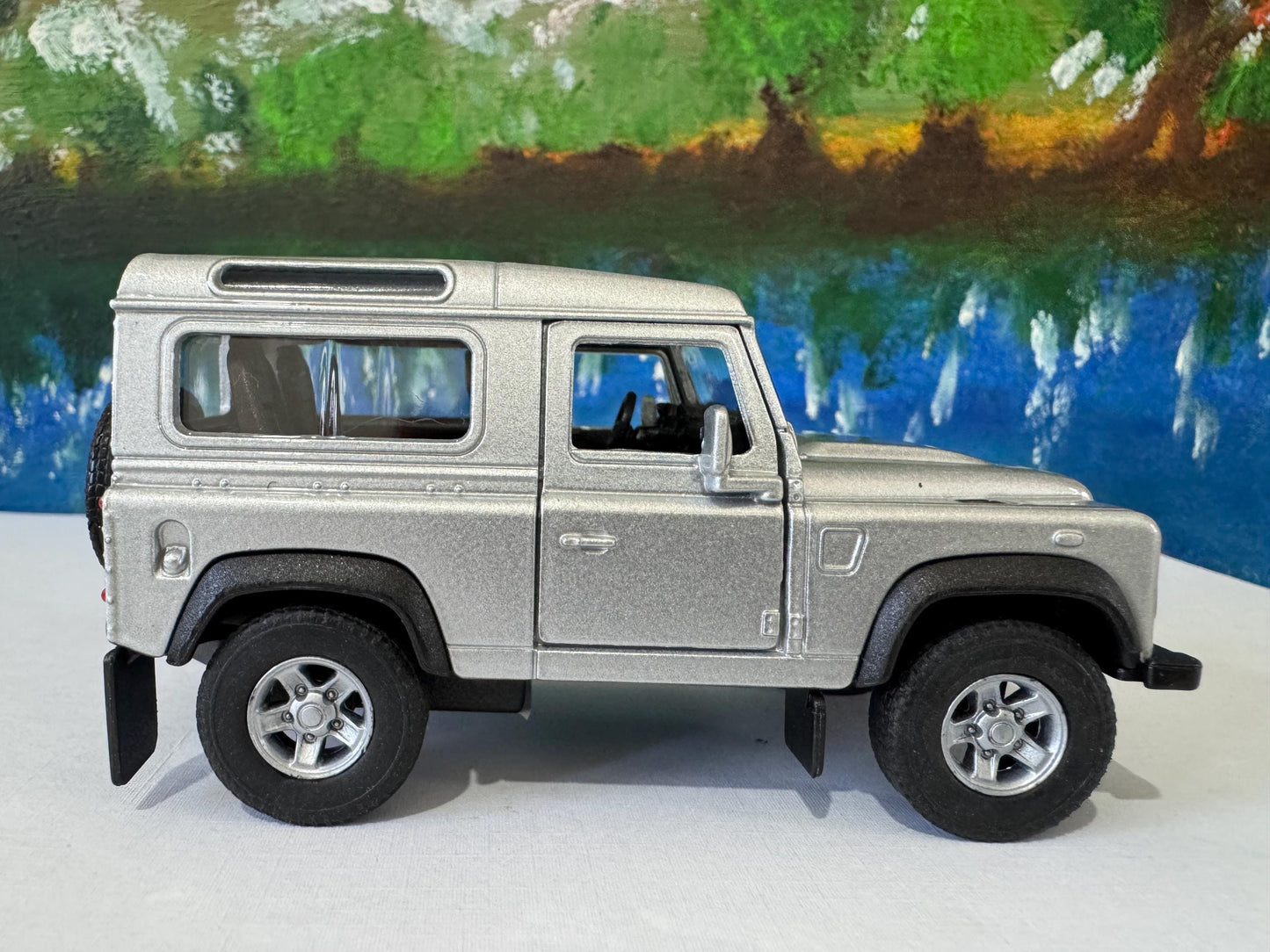 Welly LANDROVER Defender with PERSONALISED PLATES Model Toy Car boy girl dad mom uncle grandad brother birthday gift present Sleeves New!