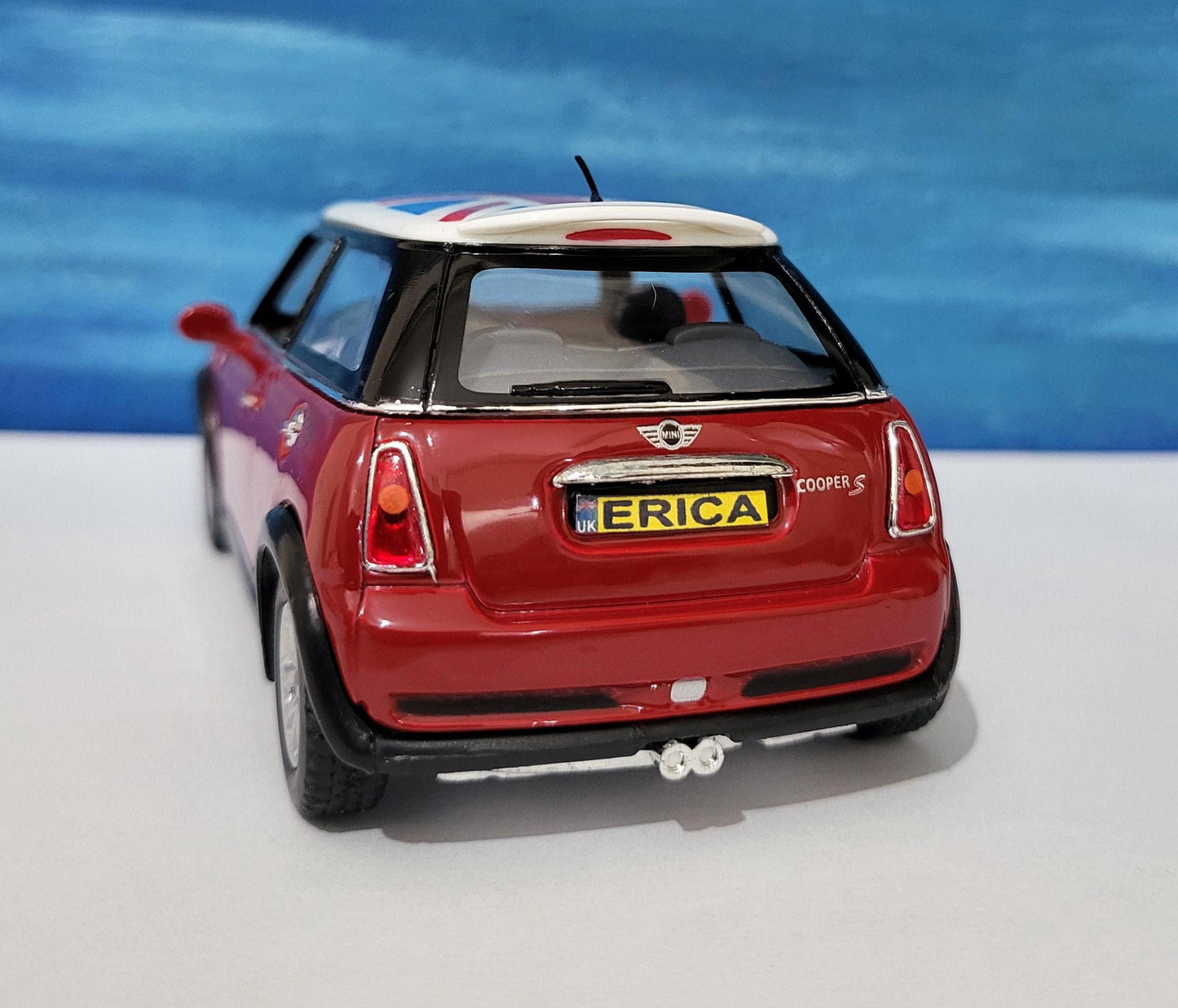 PERSONAL NAME PLATES for Red Mini Cooper S Model - 1/28 Scale Toy Car Gift - England Flag - Birthday Present for Dad, Mom, Kids Gift Sleeves