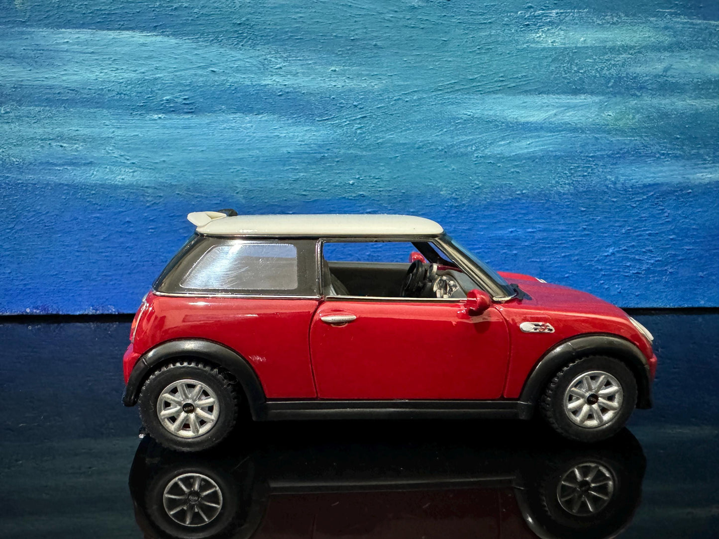 PERSONALISED NAME PLATE Mini Cooper S - 1/28 Scale Diecast Model Car - Custom Mini Cooper Collectible Gift for Dad Husband Boyfriend Sleeves
