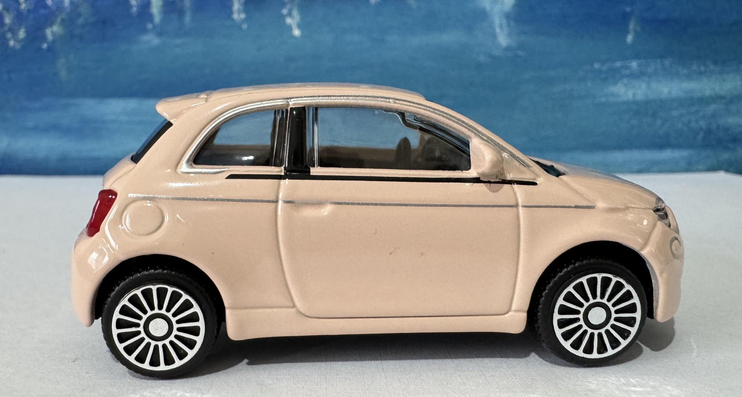 Personalised Plate Light Rose/Pinl FIAT 500e Toy Car - 1:43 Scale Model-Gift for Boy, Girl, Dad, Mom, Uncle, Grandad - Birthday Gift Boxed