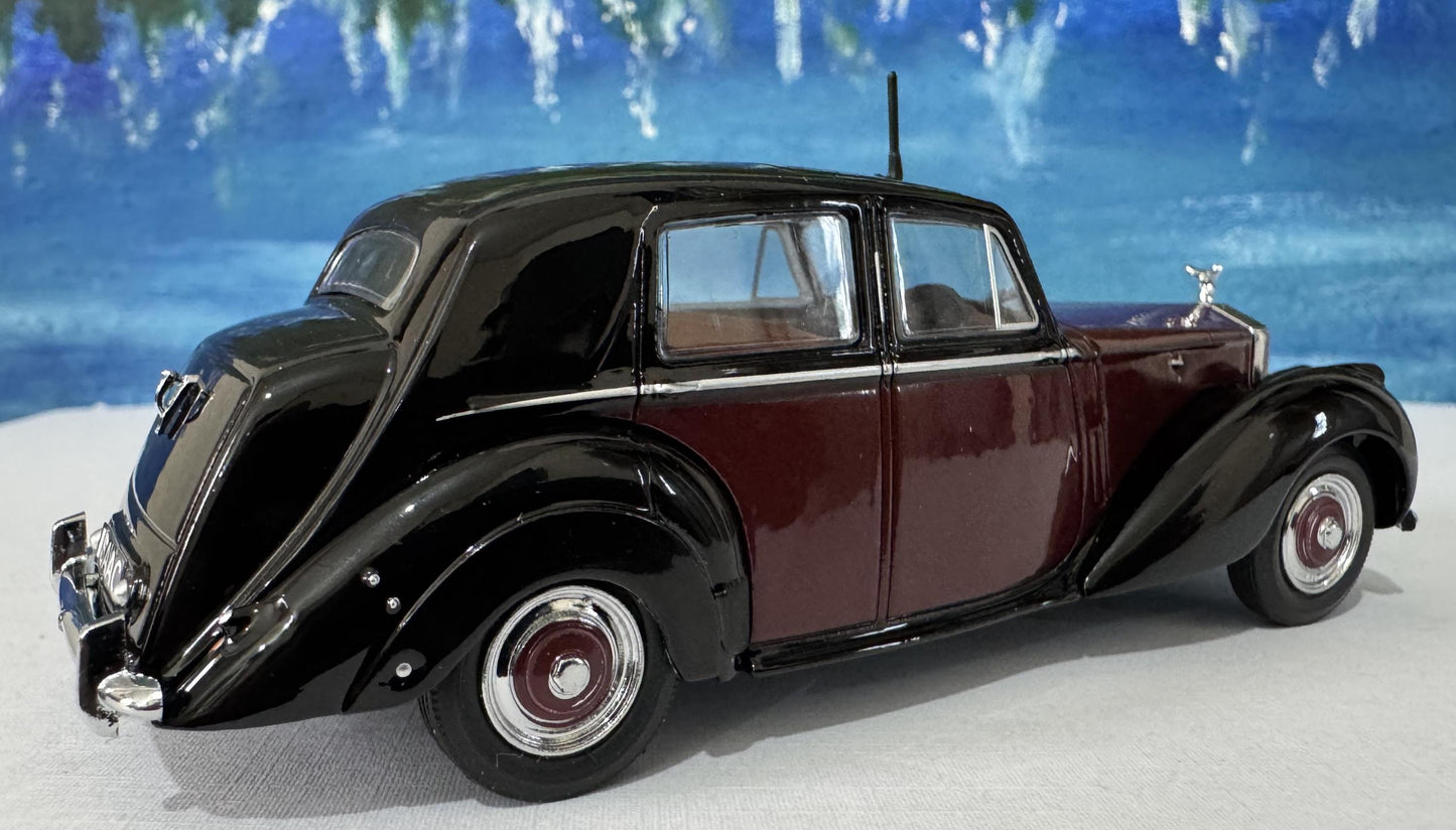 Personalized Rolls Royce Silver Dawn Std Steel Maroon Black Oxford Diecast Model – Custom Name Gift for Dad, Mom, Husband, Wife, Sister Box