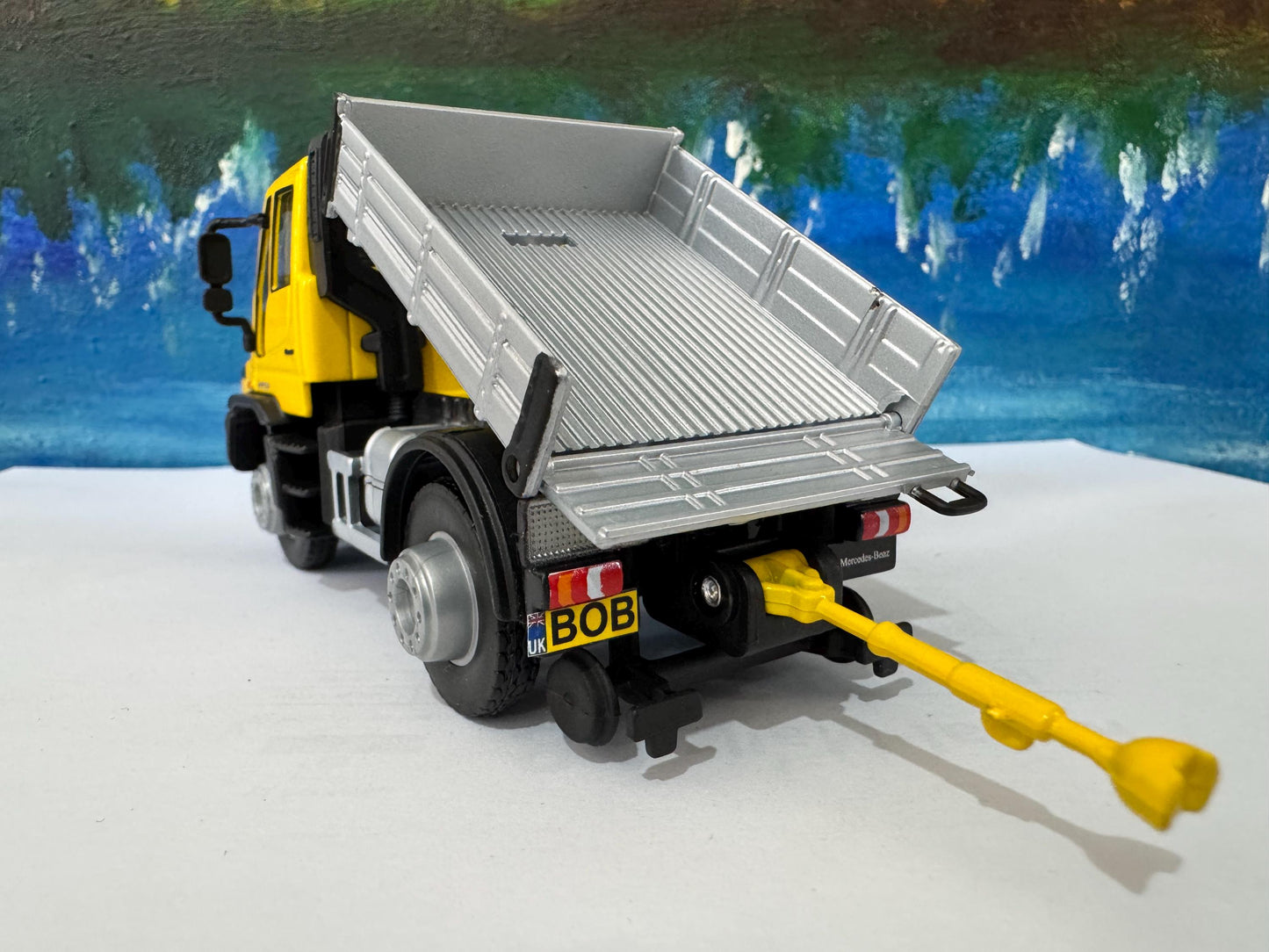 Mercedes-Benz Personalized Name Plate 1:43 MB Unimog U400 U423 RoRail | O Gauge Road-Rail Model | Gift for Boys, Men, Uncle Boxed