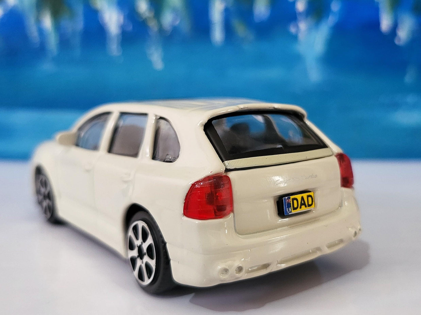Personalised Porsche Cayenne Toy Car 1:43 Scale – Custom Number Plate – Gift for Boy Girl Dad Brother Grandad – Birthday - Father Day Boxed