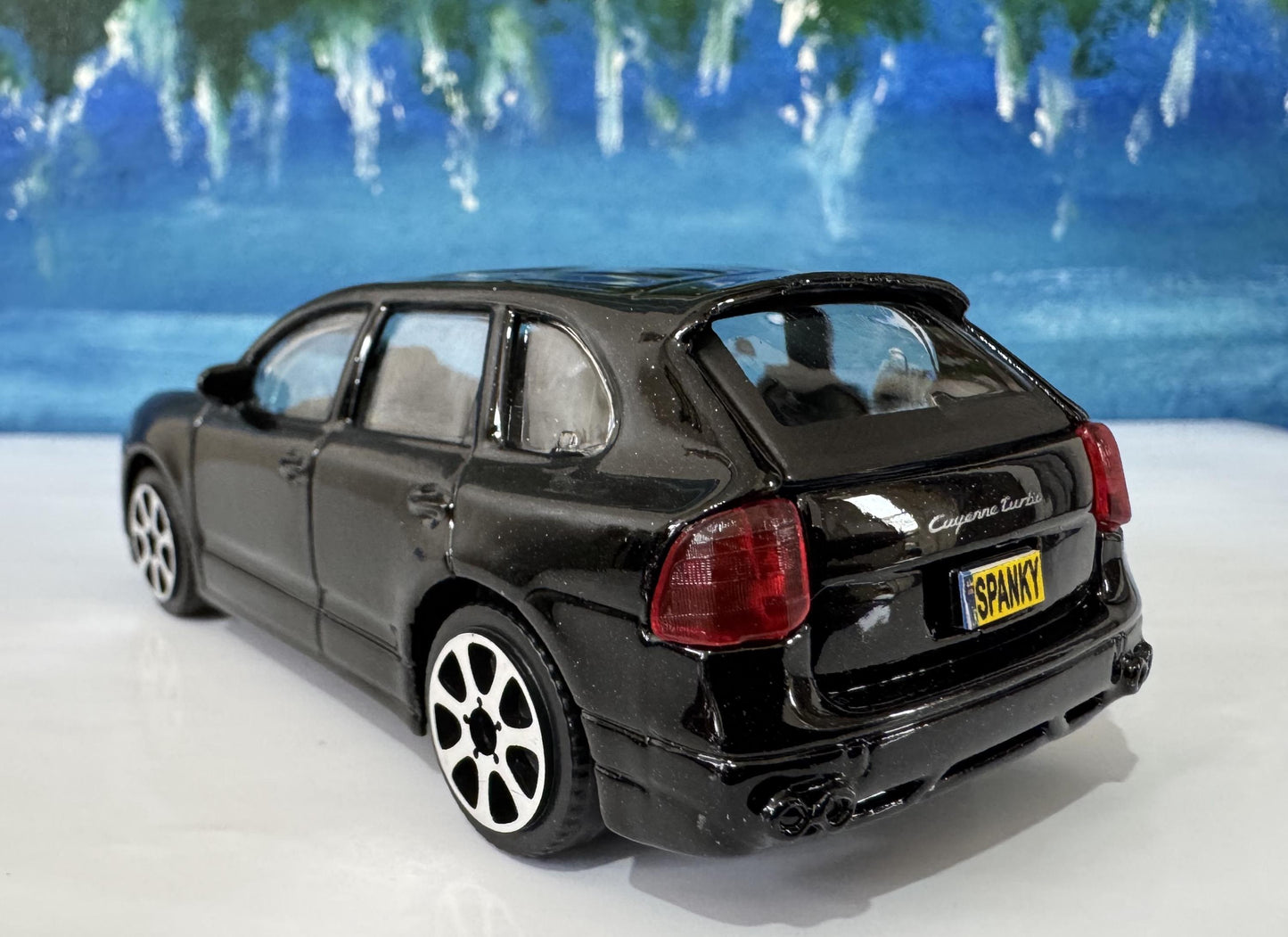 Personalised Porsche Cayenne Toy Car 1:43 Scale – Custom Number Plate – Gift for Boy Girl Dad Brother Grandad – Birthday - Father Day Boxed