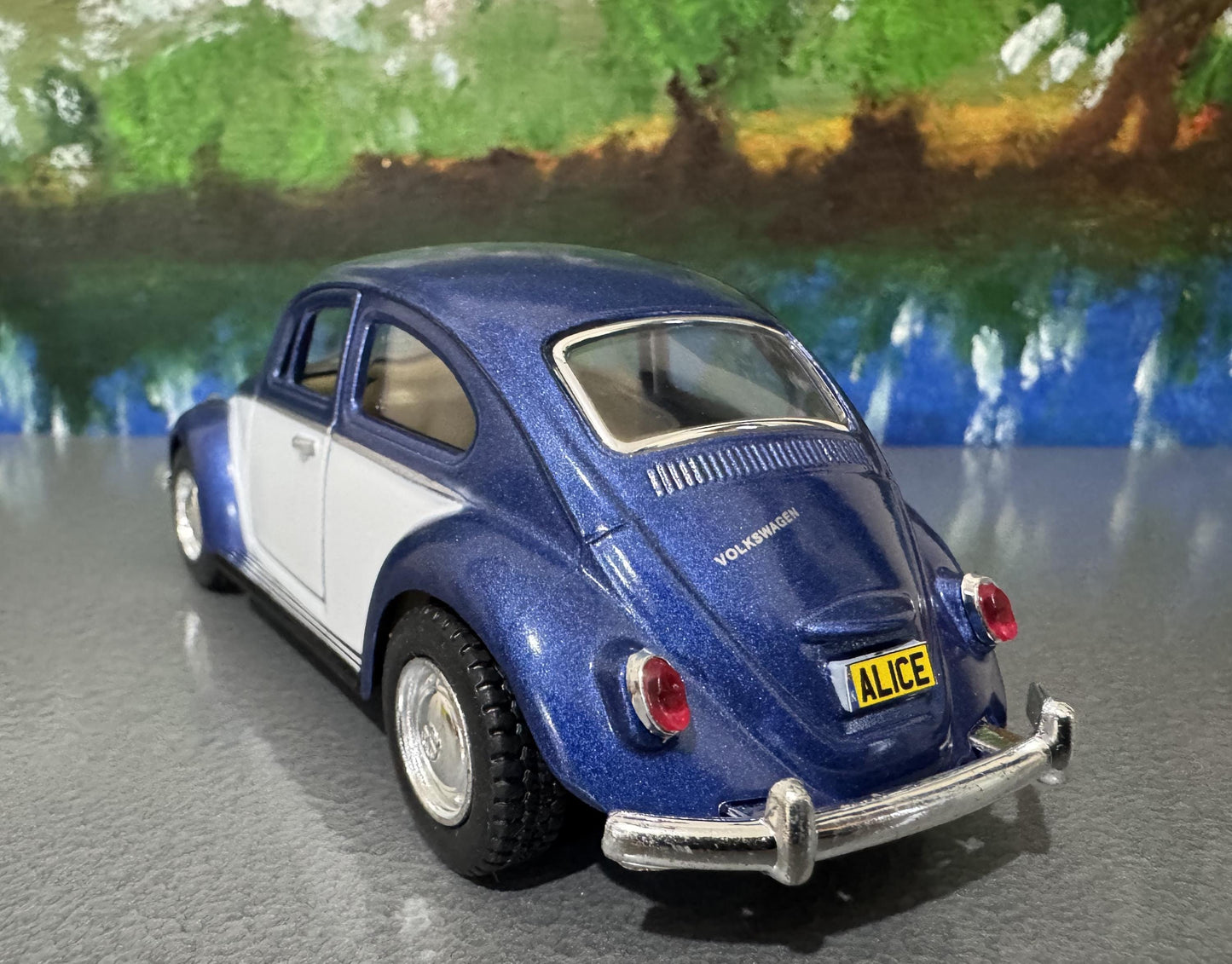 Personalised VW Volkswagen Beetle Toy Car, 1:43 Scale Model–Gift for Boy, Girl, Dad, Mom, Grandad, Birthday - Easter gift, Boxed