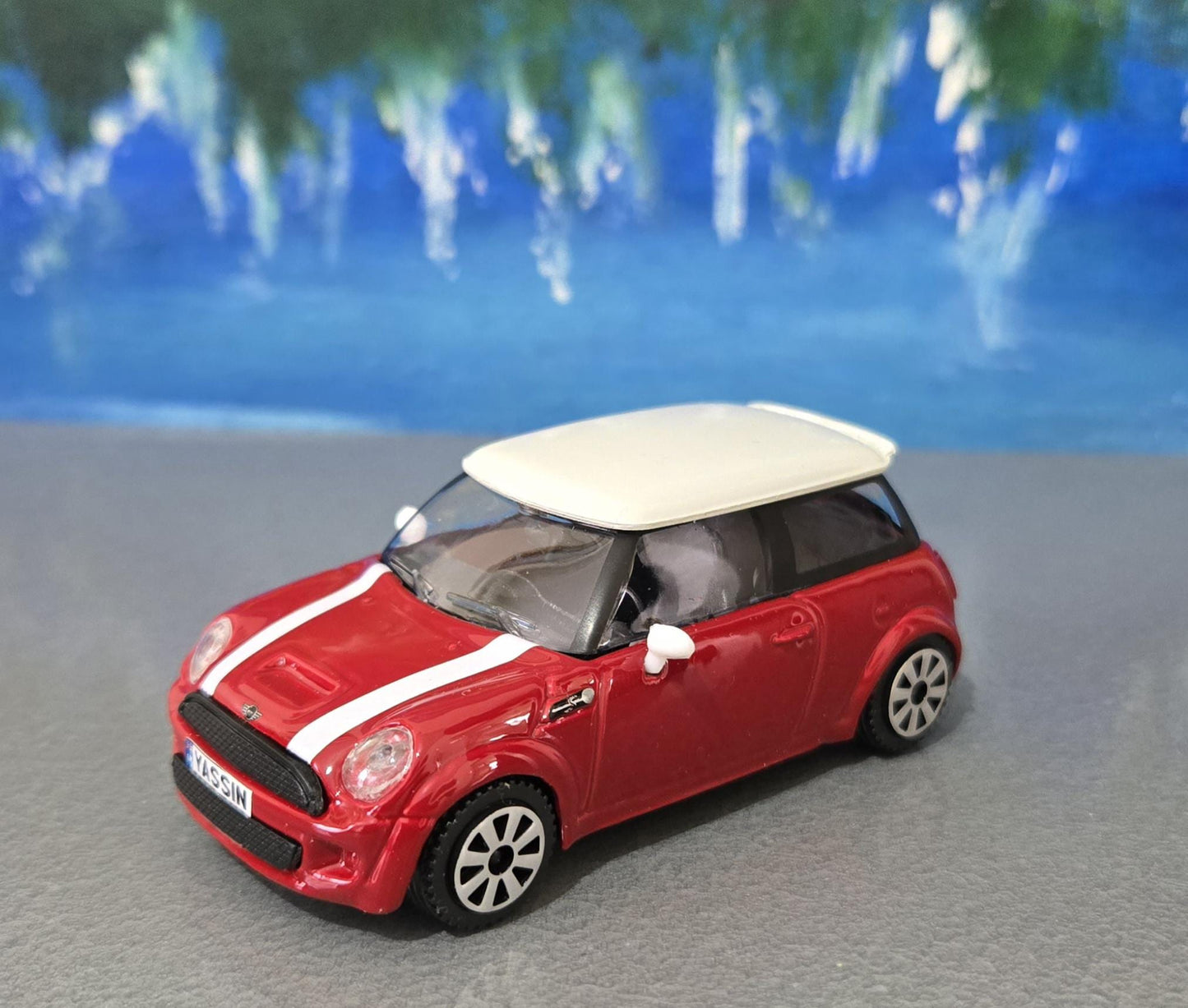 Personalised Name Plate Mini Cooper S – 1:43 Scale Diecast Model Car | Custom Mini Collectible Gift for Dad, Husband, Boyfriend, Boxed