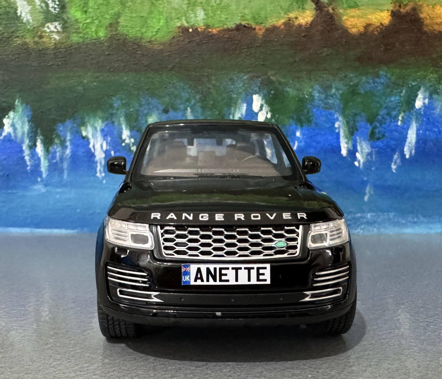 QY TOYS 1:32 Licensed Land Rover Range Rover SV 50th Anniversary Diecast Model Car – Light & Sound Pull Back Toy – Personalised Plate Gift