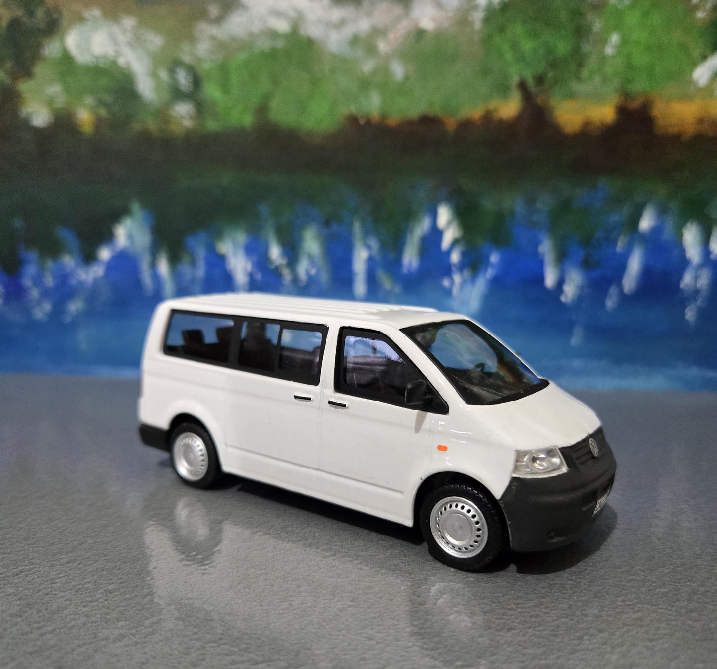 VW T5 Van Toy Car Model 1:43 – Personalised Plates | Diecast Gift for Boy, Girl, Dad, Mom, Uncle, Grandad, Brother, Birthday Christmas Boxed
