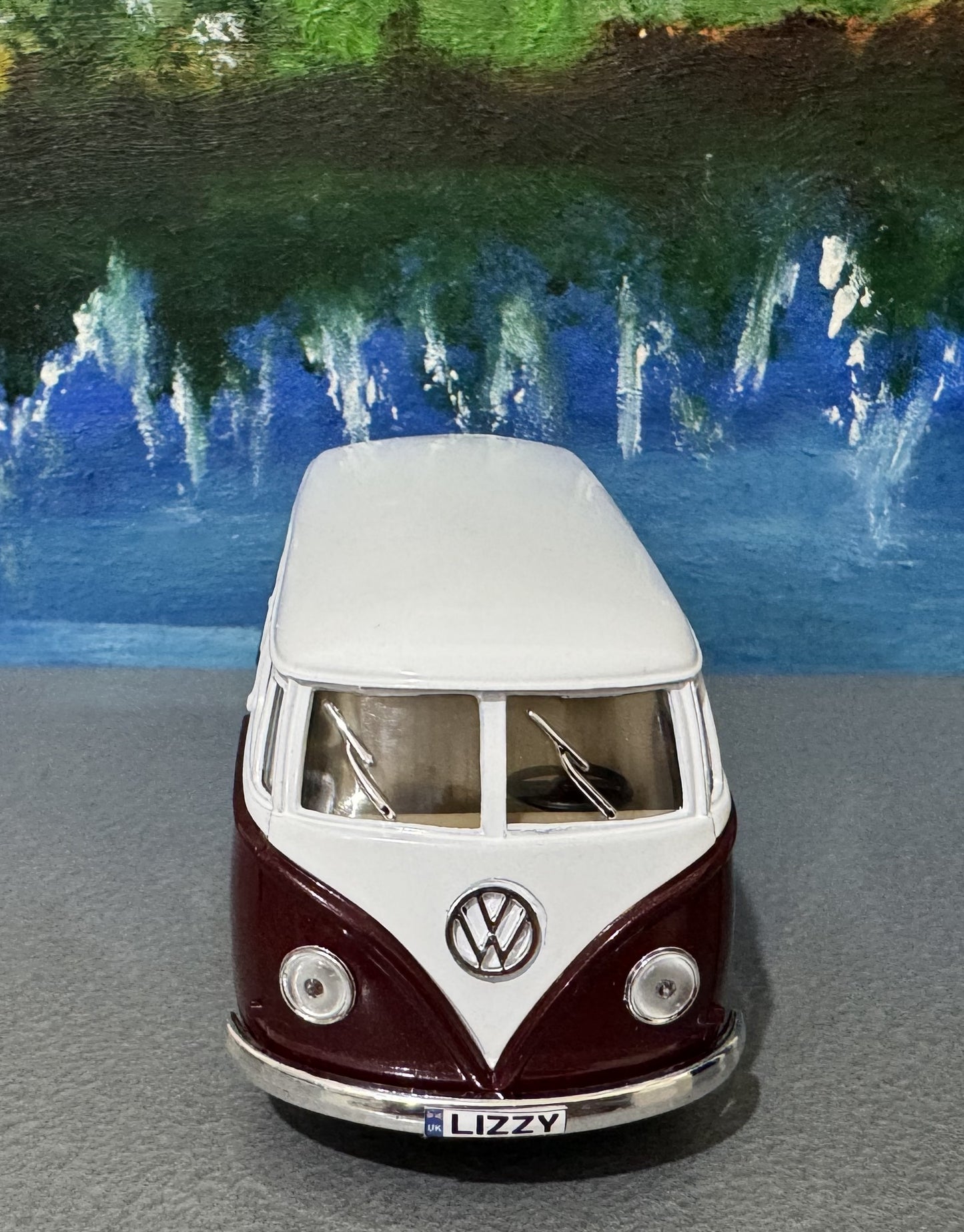 Personalised Name Camper Van Bus Toy Car – 1:32 Scale Model – Birthday or Christmas Gift for Boy, Girl, Dad, Mom, Uncle, Grandad Gift Sleeve