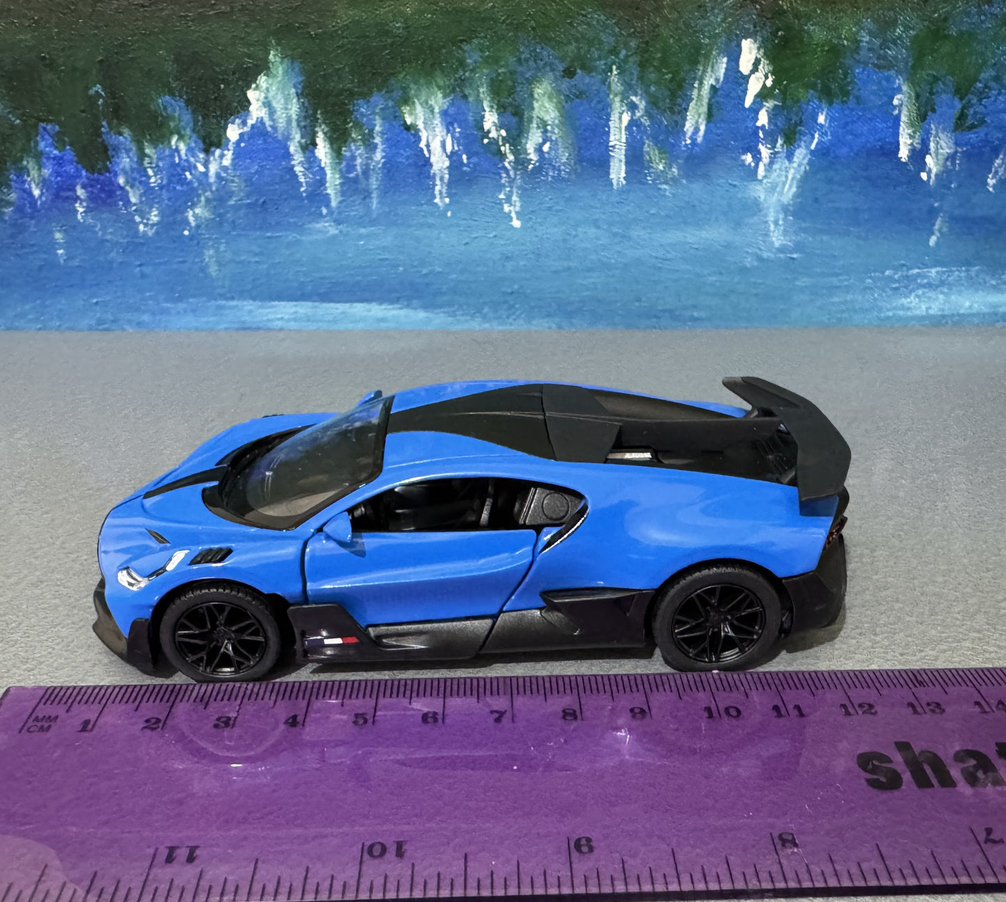 Licensed Bugatti Divo Diecast Car 1:36 – Blue/Black Model with Custom Name Plate – Collectible Toy Car Gift for Kids & Adults – Gift Sleeve