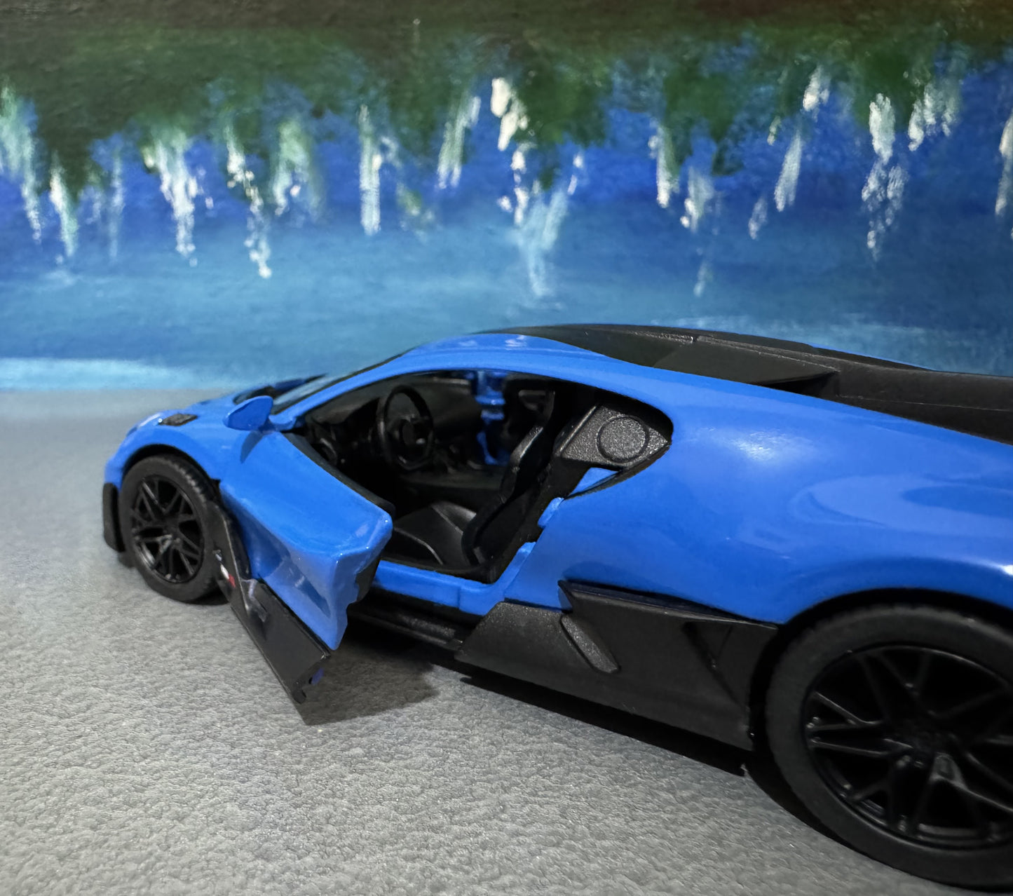 Licensed Bugatti Divo Diecast Car 1:36 – Blue/Black Model with Custom Name Plate – Collectible Toy Car Gift for Kids & Adults – Gift Sleeve