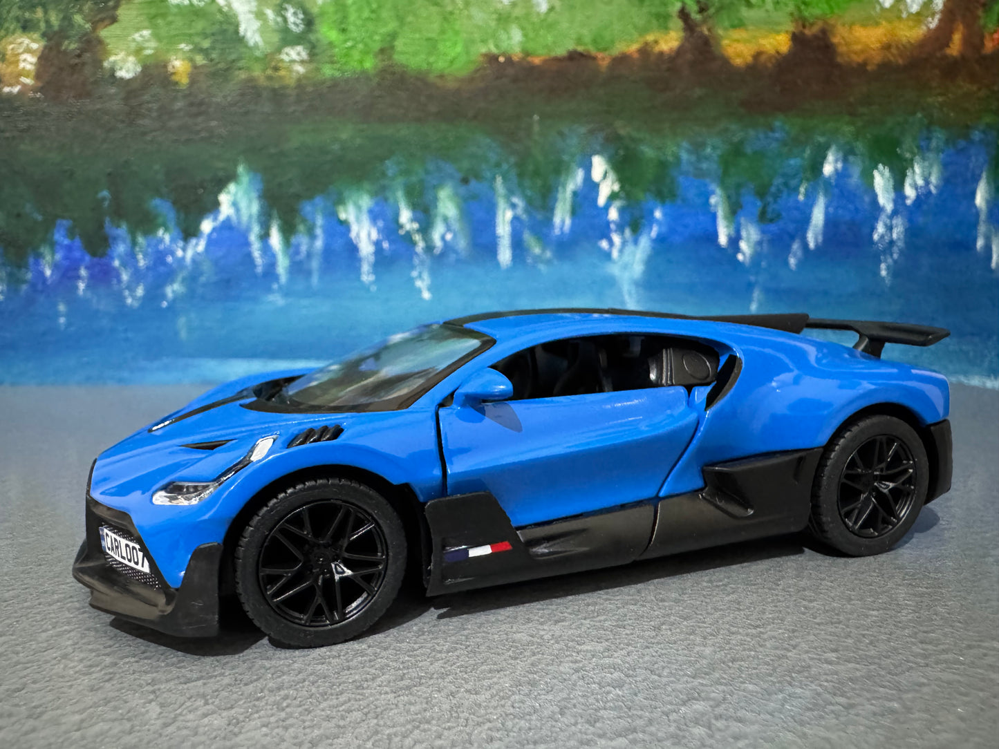 Licensed Bugatti Divo Diecast Car 1:36 – Blue/Black Model with Custom Name Plate – Collectible Toy Car Gift for Kids & Adults – Gift Sleeve