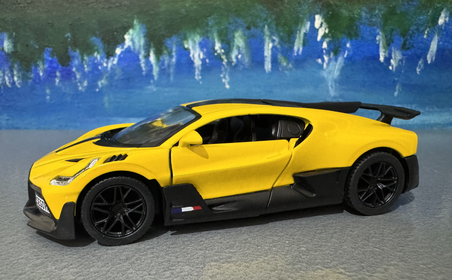 YOUR NAME PLATE Licensed Bugatti Divo 1:36 Diecast Toy Car – Yellow/Black – Collectible Toy Gift for Kids, Boys, Girls – Gift Sleeve