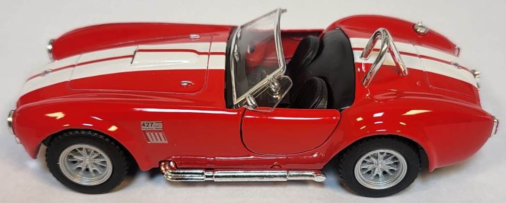 Metal 1965 Shelby Cobra 427 S/C die-cast metal model car 1:32 - pull back operation