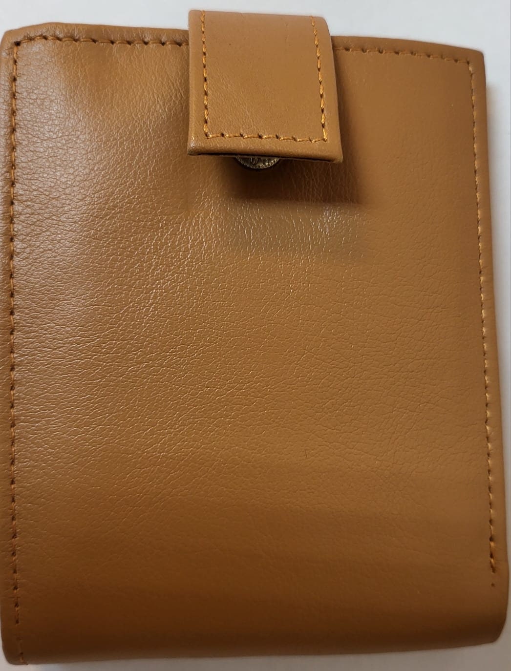 Genuine Soft Leather Slim Style High Quality wallet with Notes and credit card compartment Boxed
