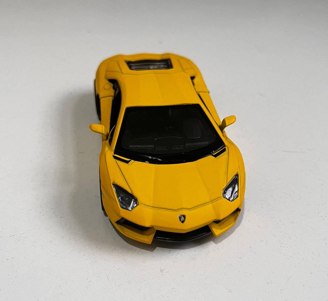 Kinsmart Meta 1/36 Scale - Lamborghini Aventador Pull Back Action - Pink/Yellow, birthday gift mother day gif lovely present