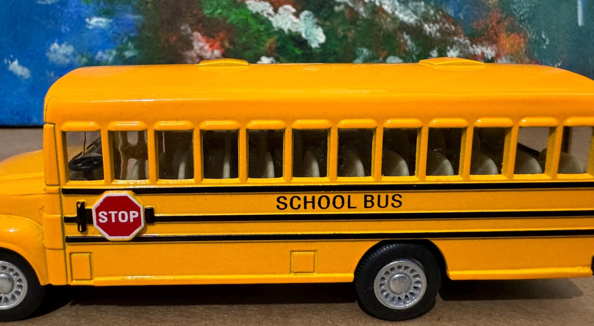 School Bus PERSONALIZED PLATES Diecast Model Toy Car boy girl present gift special day husband wife dad birthday gift Sleeve