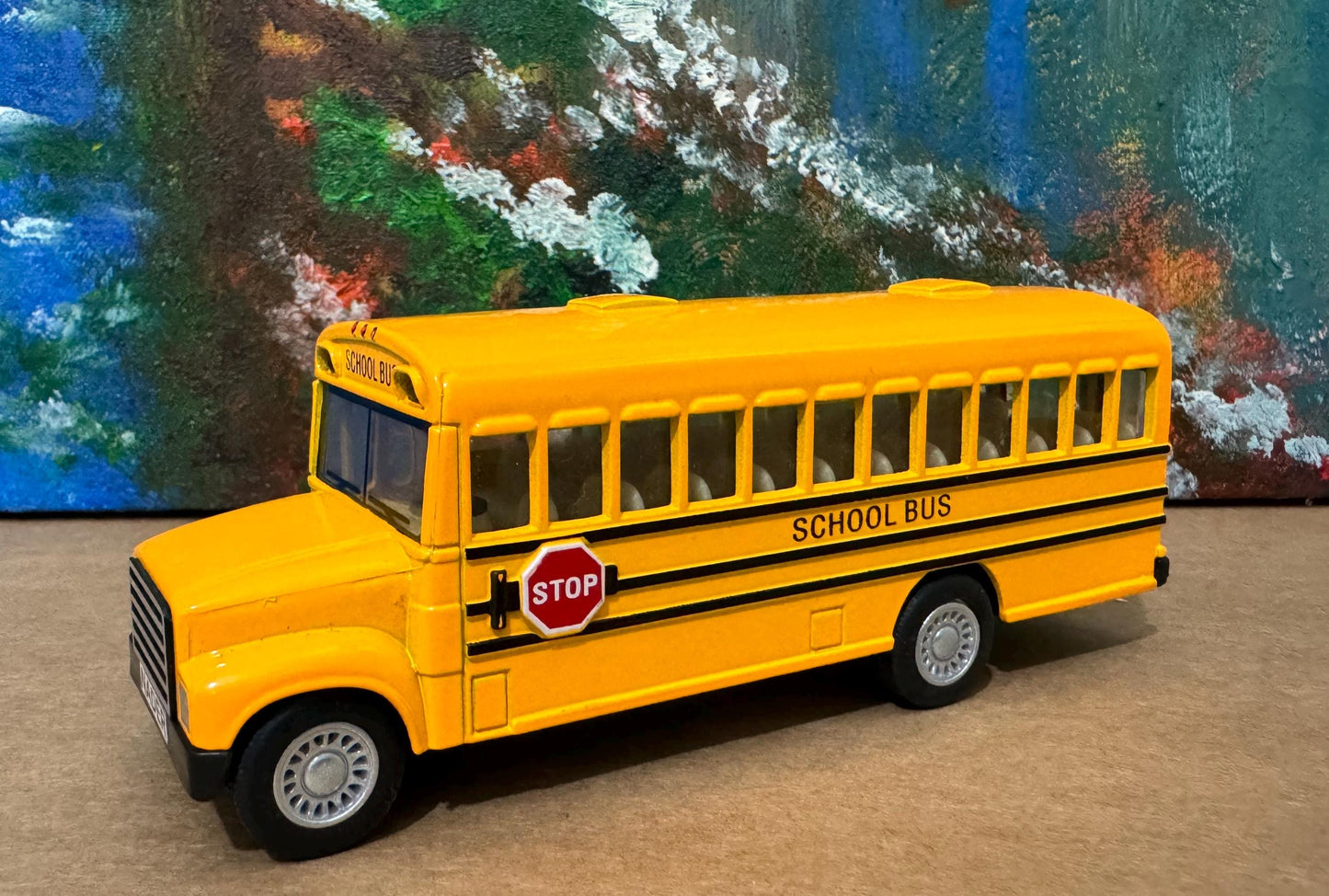 School Bus PERSONALIZED PLATES Diecast Model Toy Car boy girl present gift special day husband wife dad birthday gift Sleeve