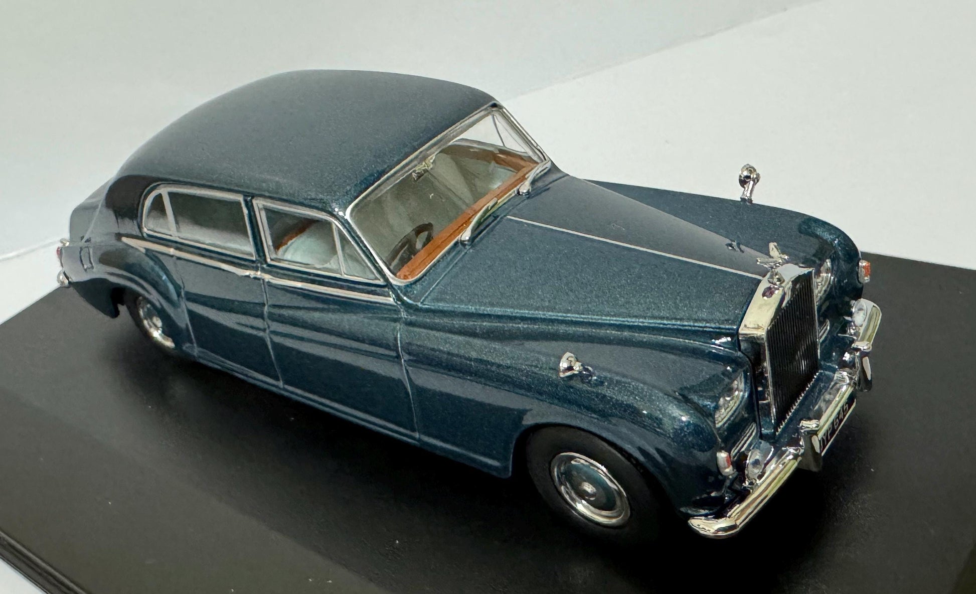 PERSONALISED Rolls Royce Phantom V James Young Windsor Oxford Dad Sister Mom husband wife Any Name BROTHER GIFT Boxed