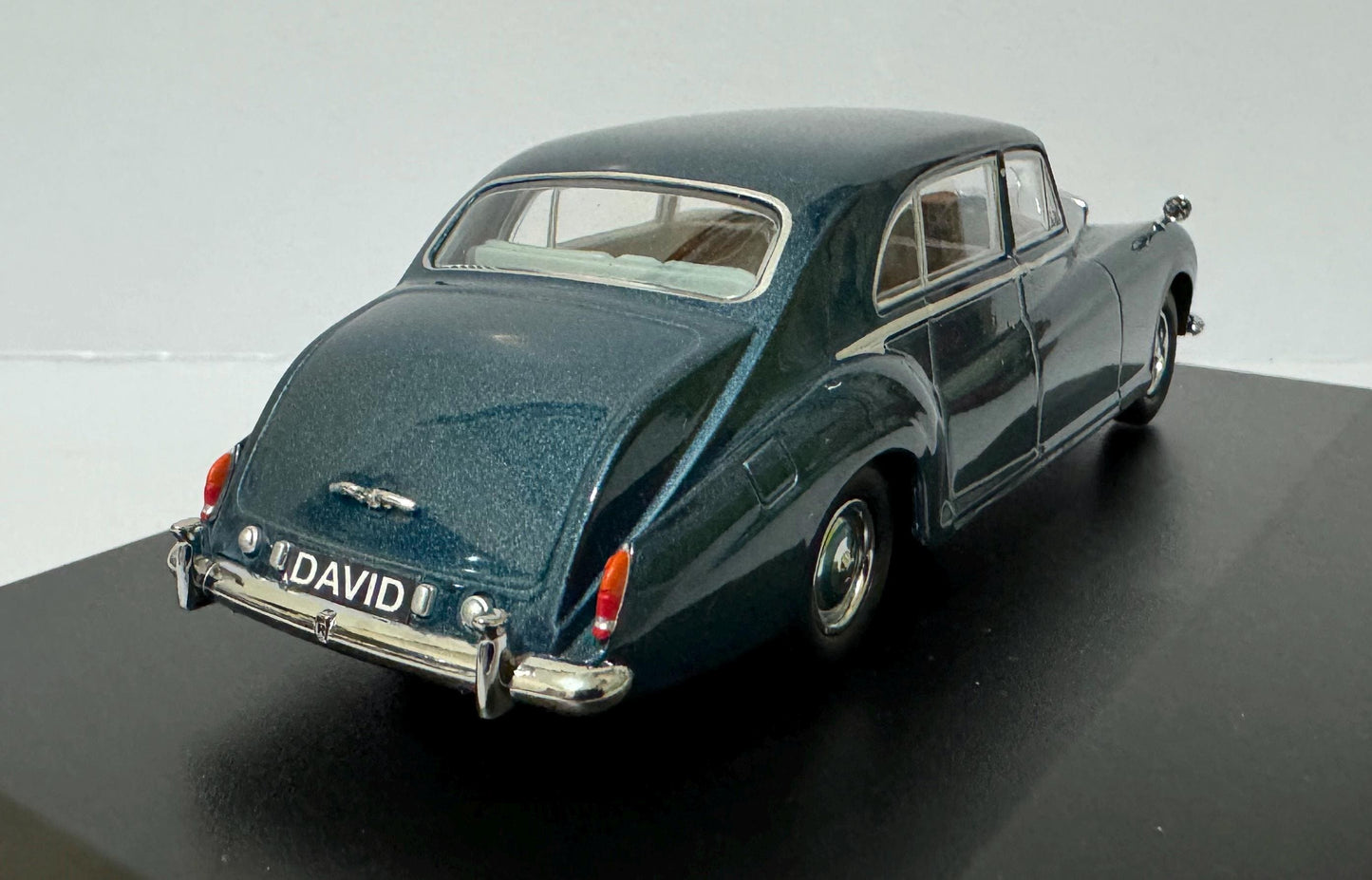 PERSONALISED Rolls Royce Phantom V James Young Windsor Oxford Dad Sister Mom husband wife Any Name BROTHER GIFT Boxed