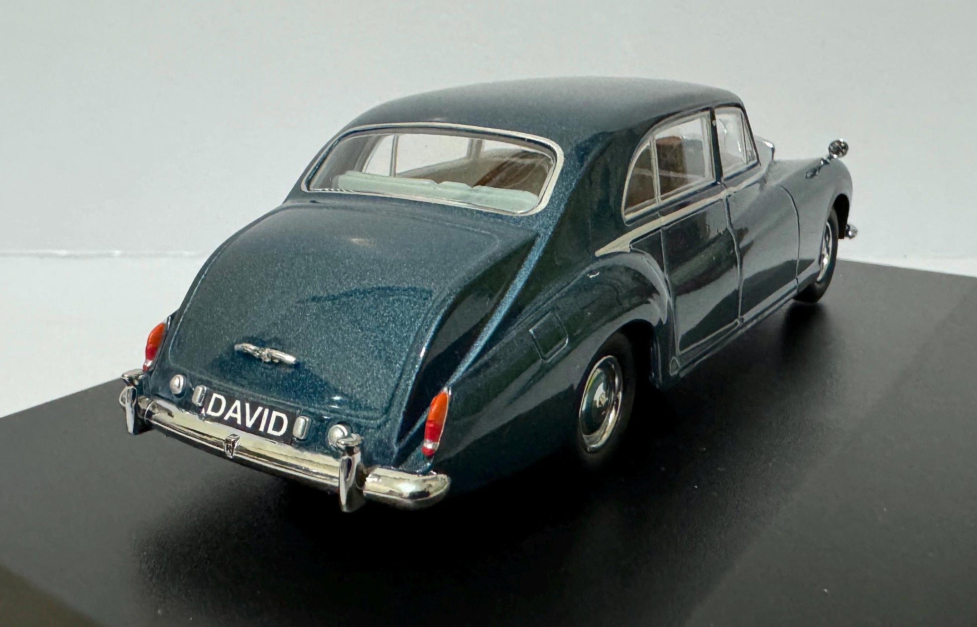 PERSONALISED Rolls Royce Phantom V James Young Windsor Oxford Dad Sister Mom husband wife Any Name BROTHER GIFT Boxed