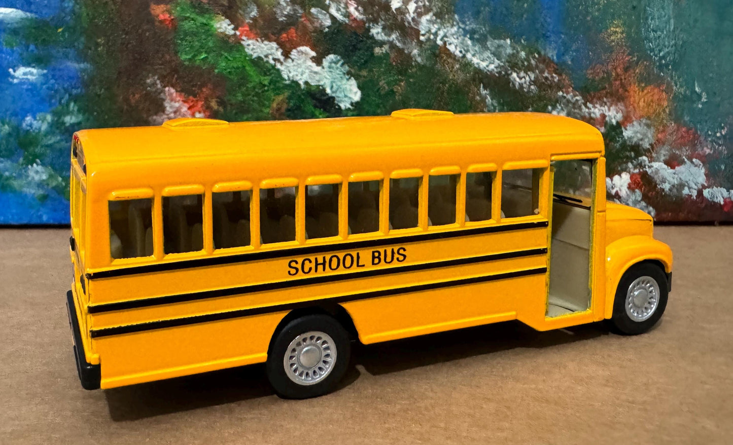 School Bus PERSONALIZED PLATES Diecast Model Toy Car boy girl present gift special day husband wife dad birthday gift Sleeve