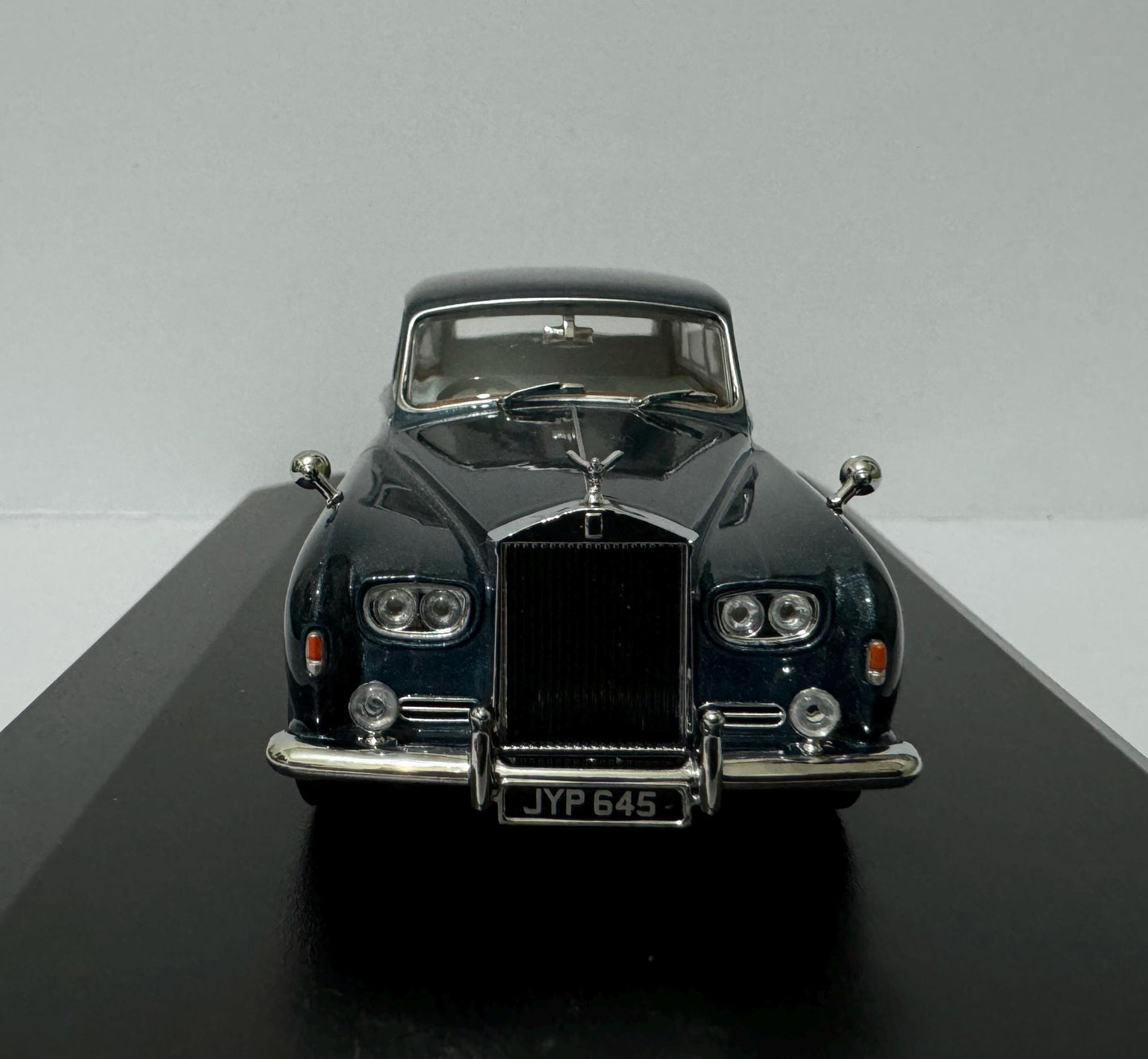 PERSONALISED Rolls Royce Phantom V James Young Windsor Oxford Dad Sister Mom husband wife Any Name BROTHER GIFT Boxed