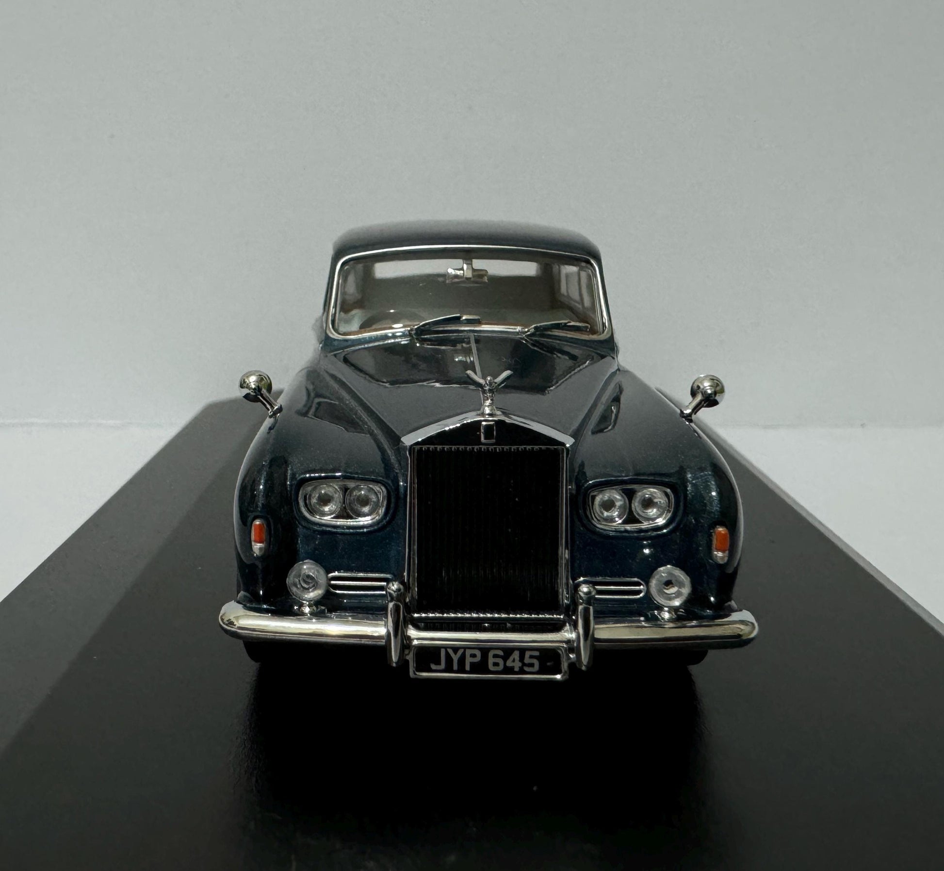 PERSONALISED Rolls Royce Phantom V James Young Windsor Oxford Dad Sister Mom husband wife Any Name BROTHER GIFT Boxed