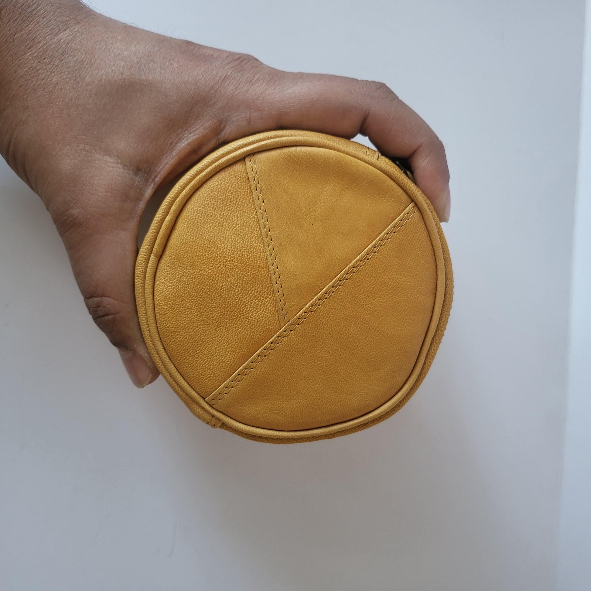 Round Coin Purse For mother day Women Zipped Wallet Soft Leather Coin Pouch Handmade Leather Wallet For Her Mini Change Purse Gift Box