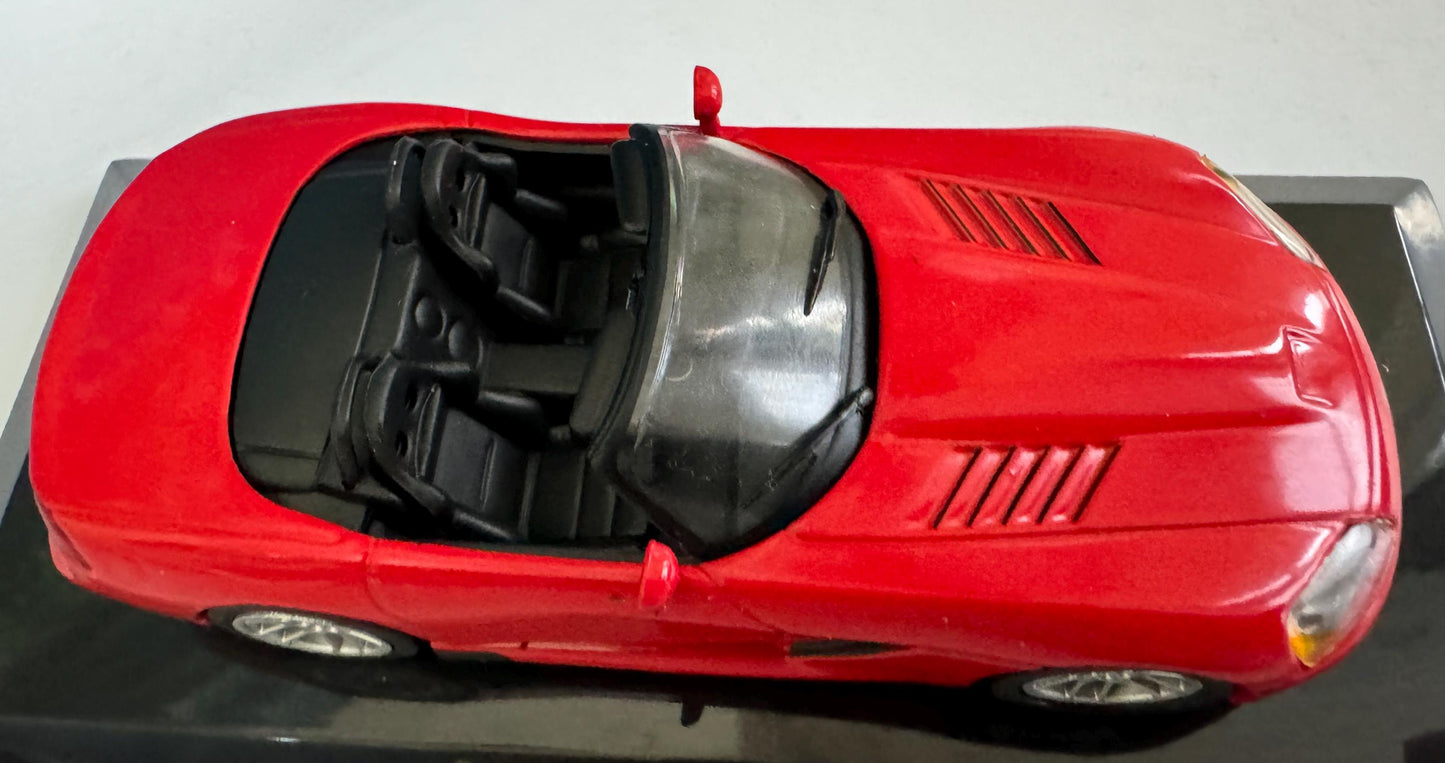 Dodge Viper Red - SRT 10 2003 - Supercar Collection Diecast display Model Car detailed version scale 1:43 display case