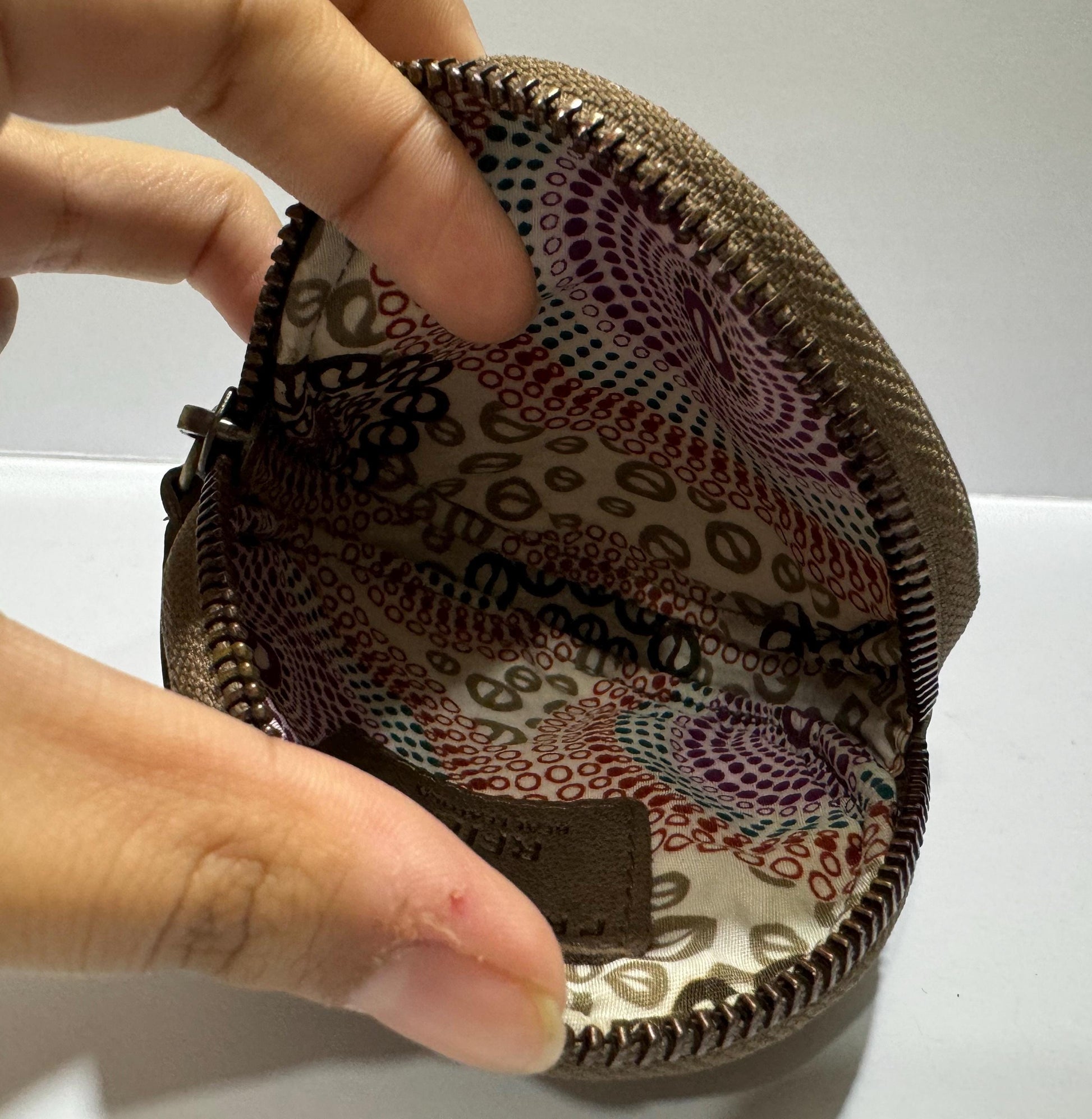 Round Coin Purse For mother day Women Zipped Wallet Soft Leather Coin Pouch Handmade Leather Wallet For Her Mini Change Purse Gift Box