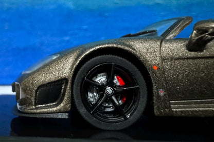Noble M600 1:43 Scale Diecast - Any Name Custom Model Car - Detailed Metal Gift for Dad, Mom, Birthday - Collector's Edition Display Case