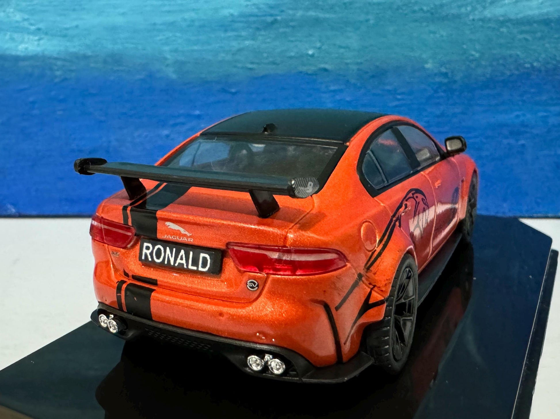 Jaguar XE SV 2017 Diecast Model – 1:43 Scale Metal Car – ANY Name Plate – Birthday, Father’s Day Gift ,Anniversary Present Display Case