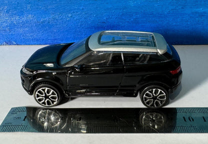 Landrover LRX Evoque toy car PERSONALISED PLATES Model boy dad uncle grandad brother Birthday Christmas gift present New Boxed 1:43 scale