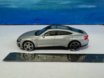 YOUR Name PLATES Audi RS e-tron Gt Toy Car Model boy girl dad uncle grandad brother Birthday gift present New Boxed 1:43 scale