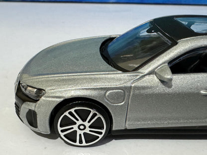 YOUR Name PLATES Audi RS e-tron Gt Toy Car Model boy girl dad uncle grandad brother Birthday gift present New Boxed 1:43 scale