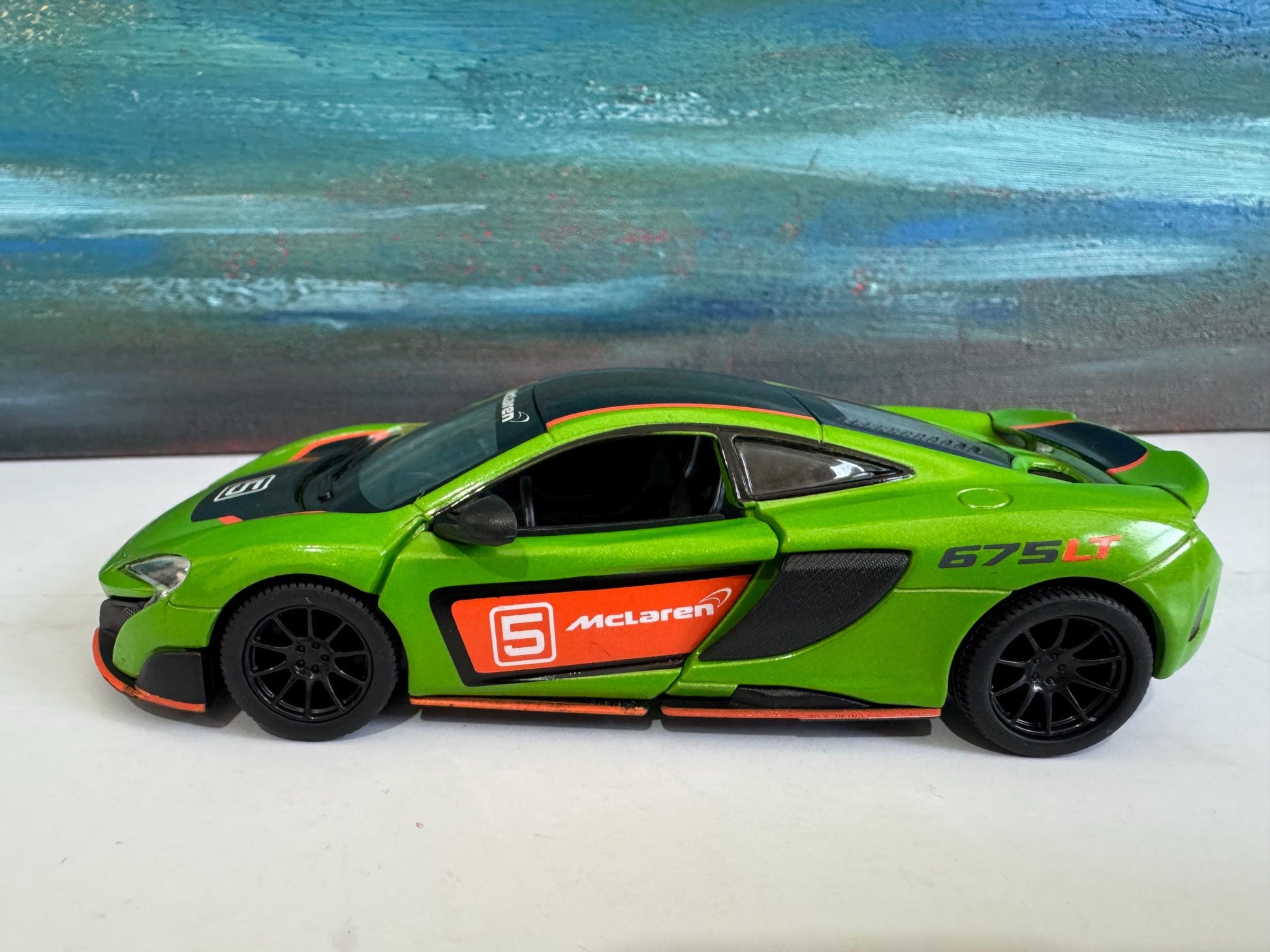 Personalised McLaren 675LT Toy Car 1:34 – Custom Plate Model Gift for Boy Girl Dad Mom Grandad Uncle Brother Birthday Father's Day Sleeves