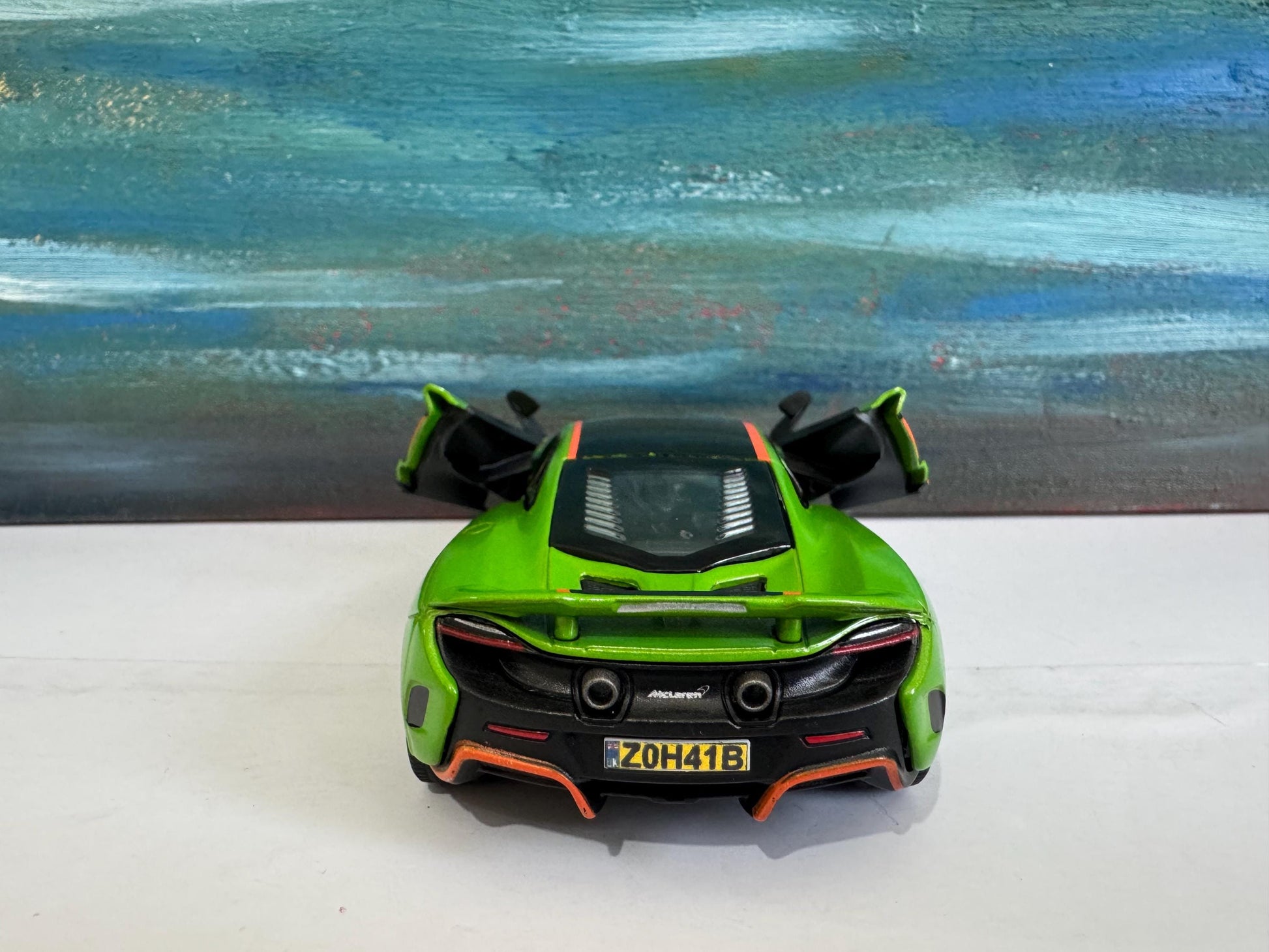 Personalised McLaren 675LT Toy Car 1:34 – Custom Plate Model Gift for Boy Girl Dad Mom Grandad Uncle Brother Birthday Father's Day Sleeves