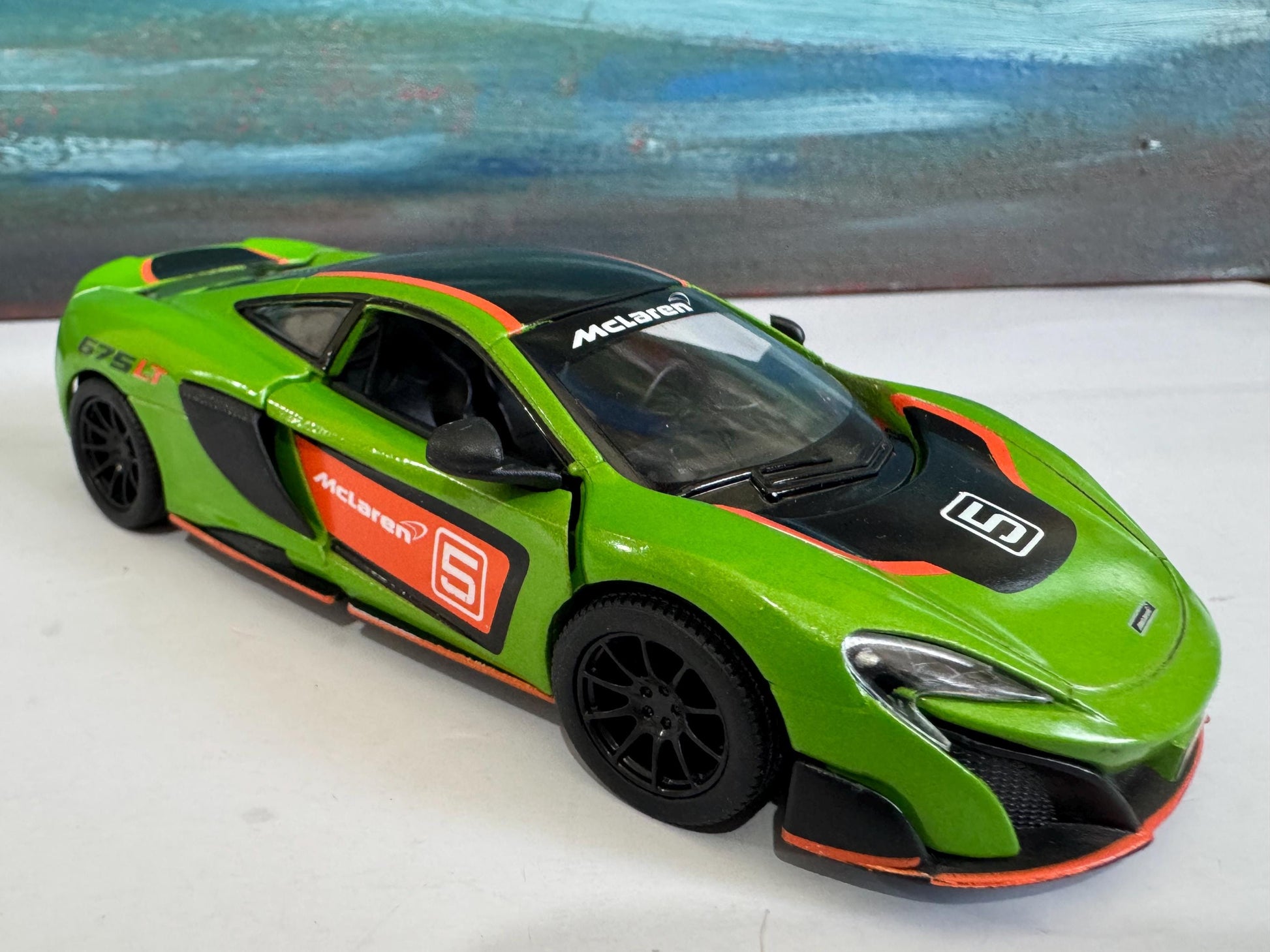 Personalised McLaren 675LT Toy Car 1:34 – Custom Plate Model Gift for Boy Girl Dad Mom Grandad Uncle Brother Birthday Father's Day Sleeves