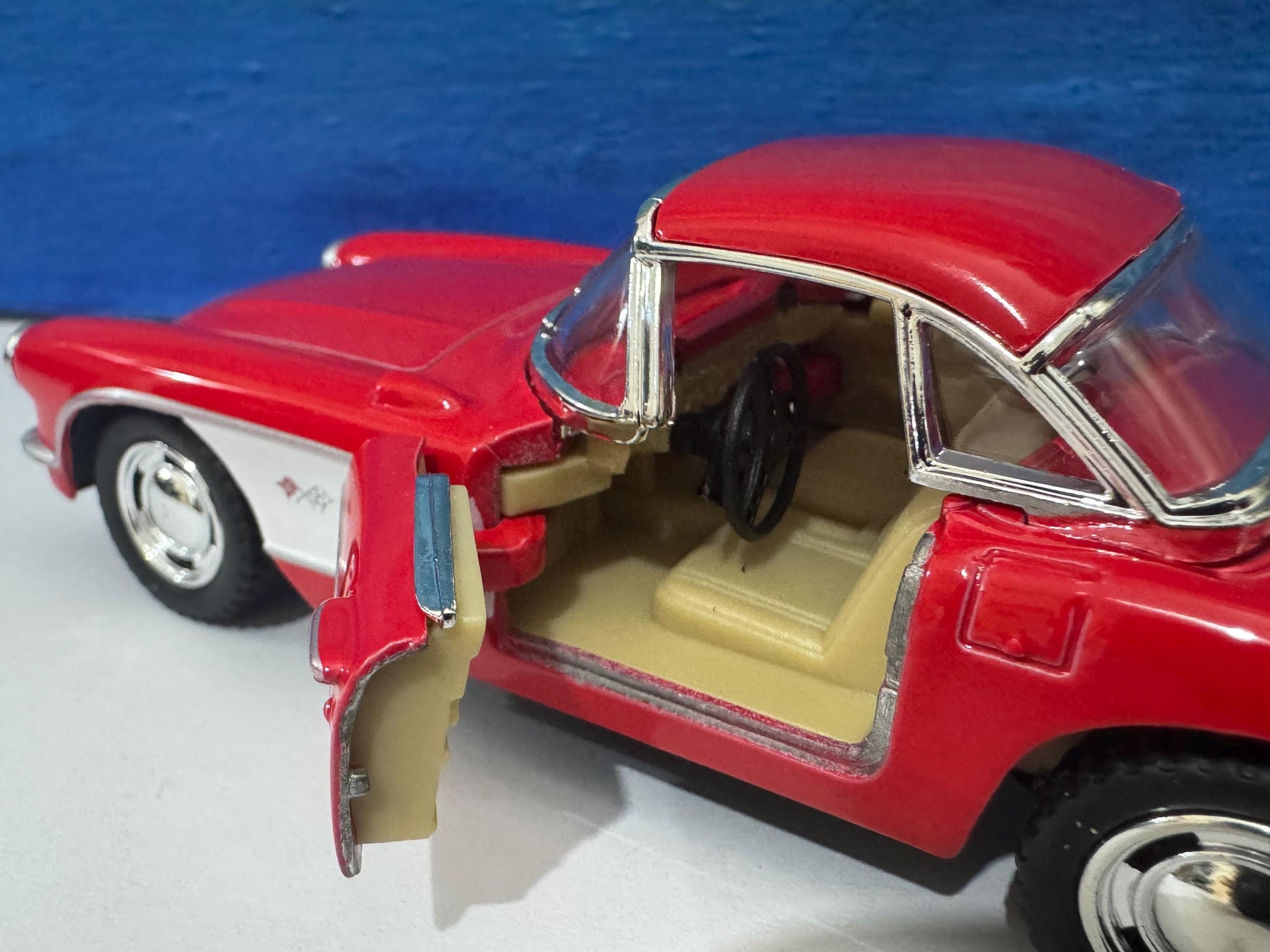Chevrolet Corvette 1957, brother sister boy girl dad mom birthday gift special occasion gift Sleeves Finest details model car collectable