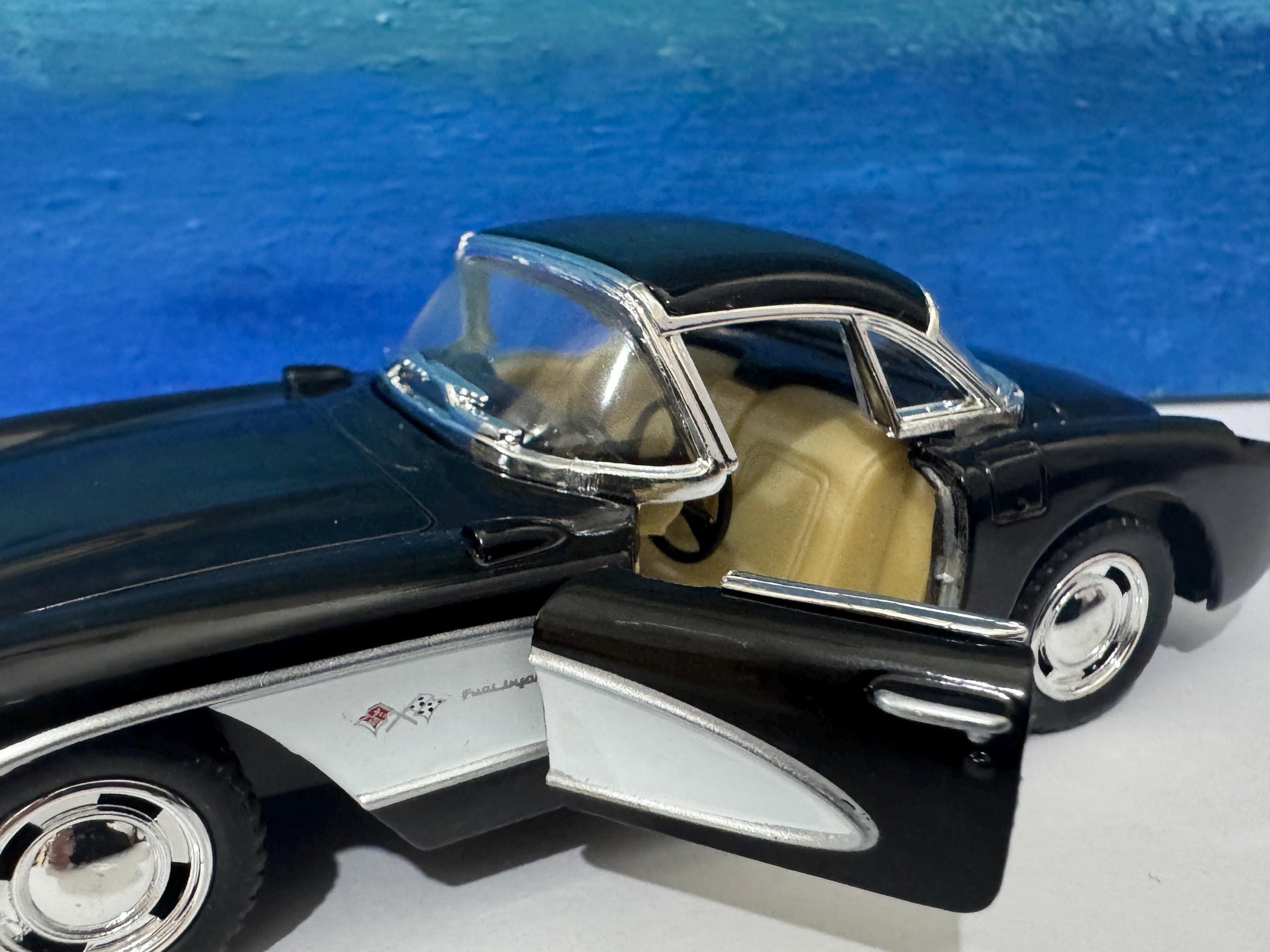 1957 Chevrolet Corvette Vintage Model - Classic Car Display - Wedding/Gift for Granny, Uncle, Aunt - Sleeve Packaging - Old Memories