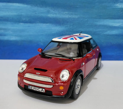 PERSONAL NAME PLATES for Red Mini Cooper S Model - 1/28 Scale Toy Car Gift - England Flag - Birthday Present for Dad, Mom, Kids Gift Sleeves