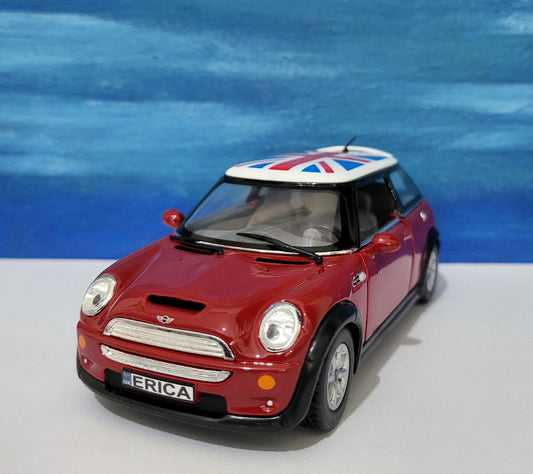 PERSONAL NAME PLATES for Red Mini Cooper S Model - 1/28 Scale Toy Car Gift - England Flag - Birthday Present for Dad, Mom, Kids Gift Sleeves