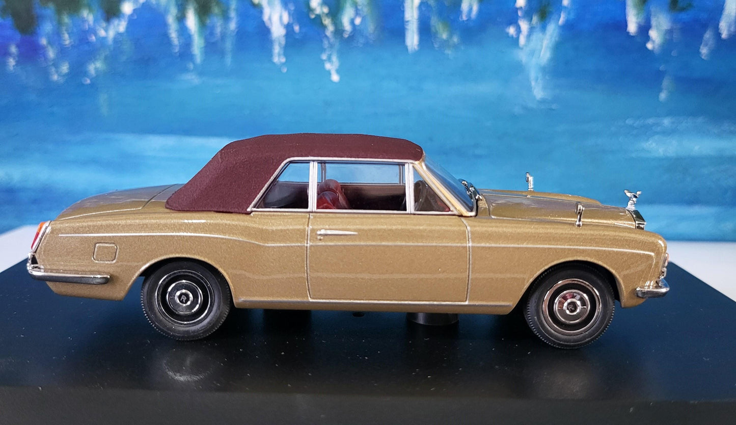 Rolls Royce Corniche Conv (Clsd) Persian S Oxford YOUR NAME Dad Sister Mom husband wife uncle granddad granny aunty wedding GIFT Boxed